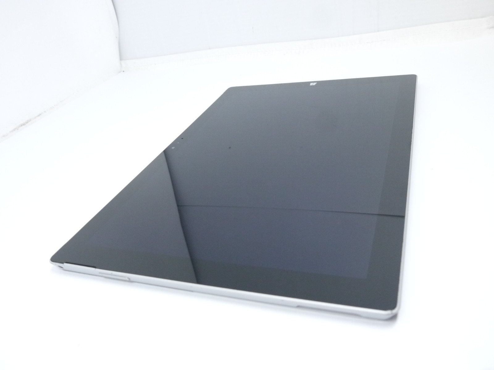 Microsoft Surface Pro 3 12″ 128GB Windows 11 Pro Tablet 1631 – Working Great