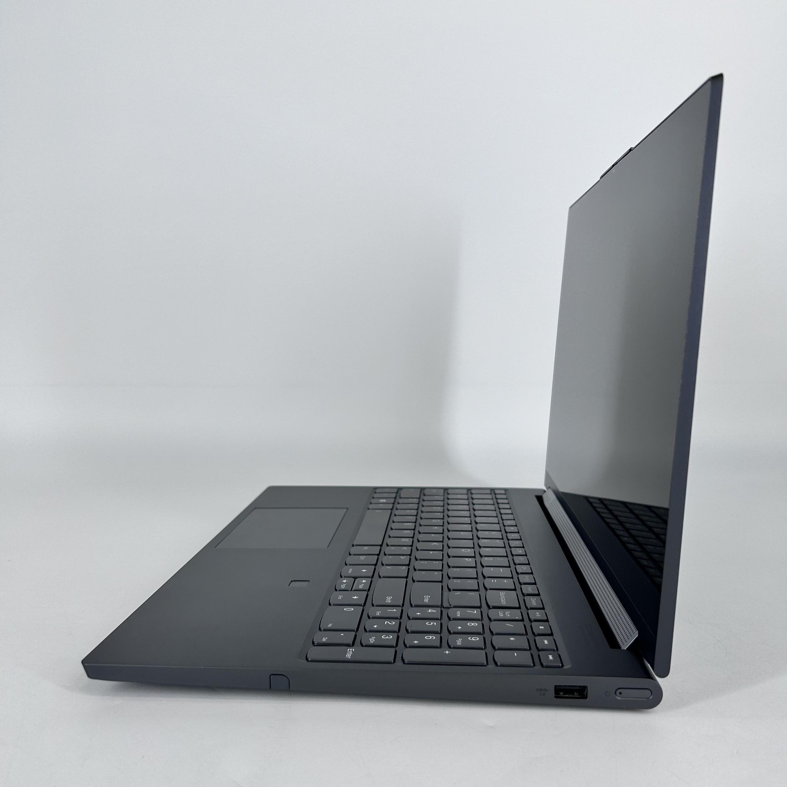 Lenovo Yoga 9i 15.6 FHD TOUCH i7-10750H 16GB 1TB GTX 1650 Ti Max-Q ODOR ISSUE
