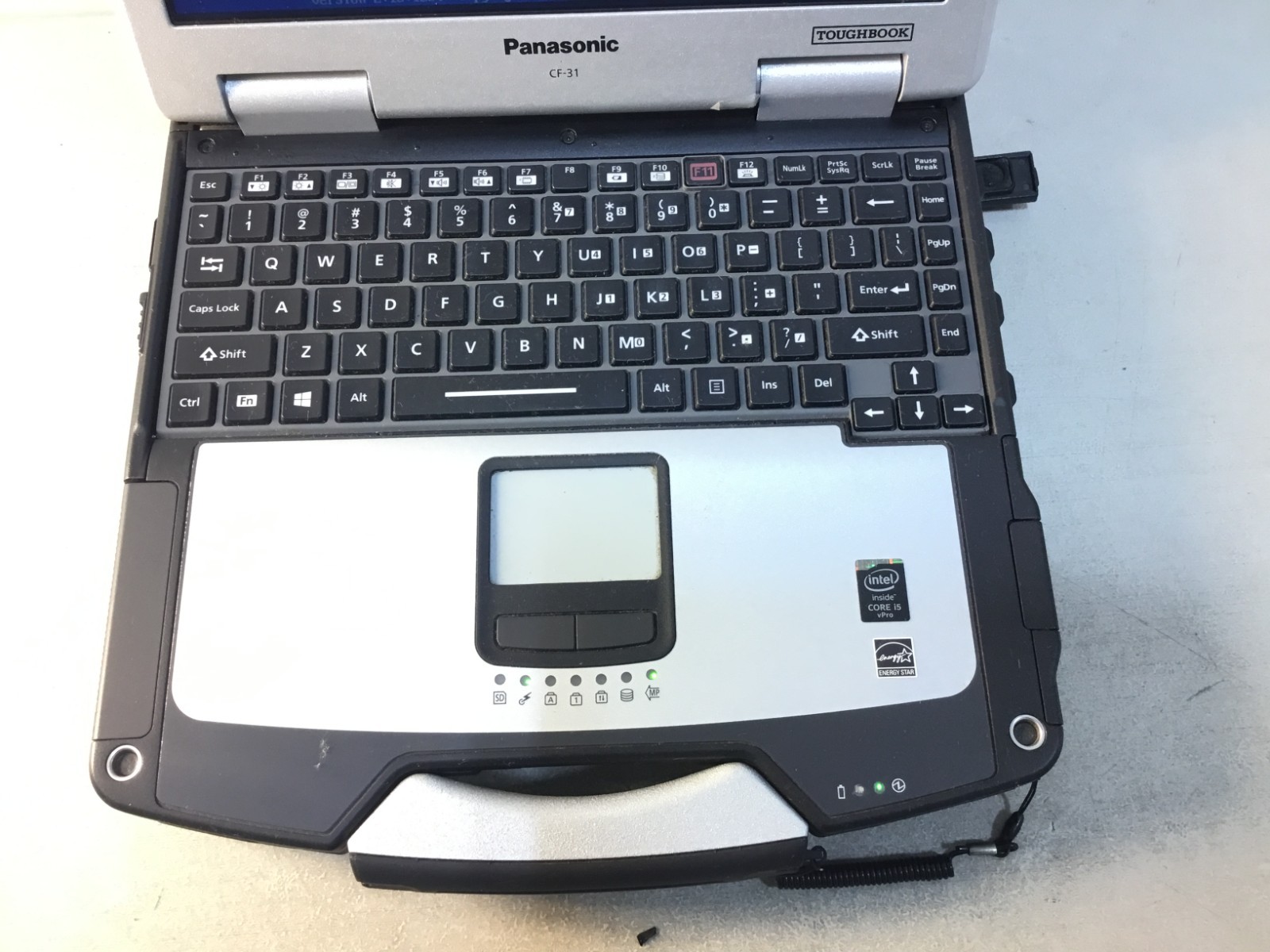 Panasonic ToughBook CF-31, i5-5300U CPU 2.30Ghz, 16.GB RAM, 256 SATA AHCI