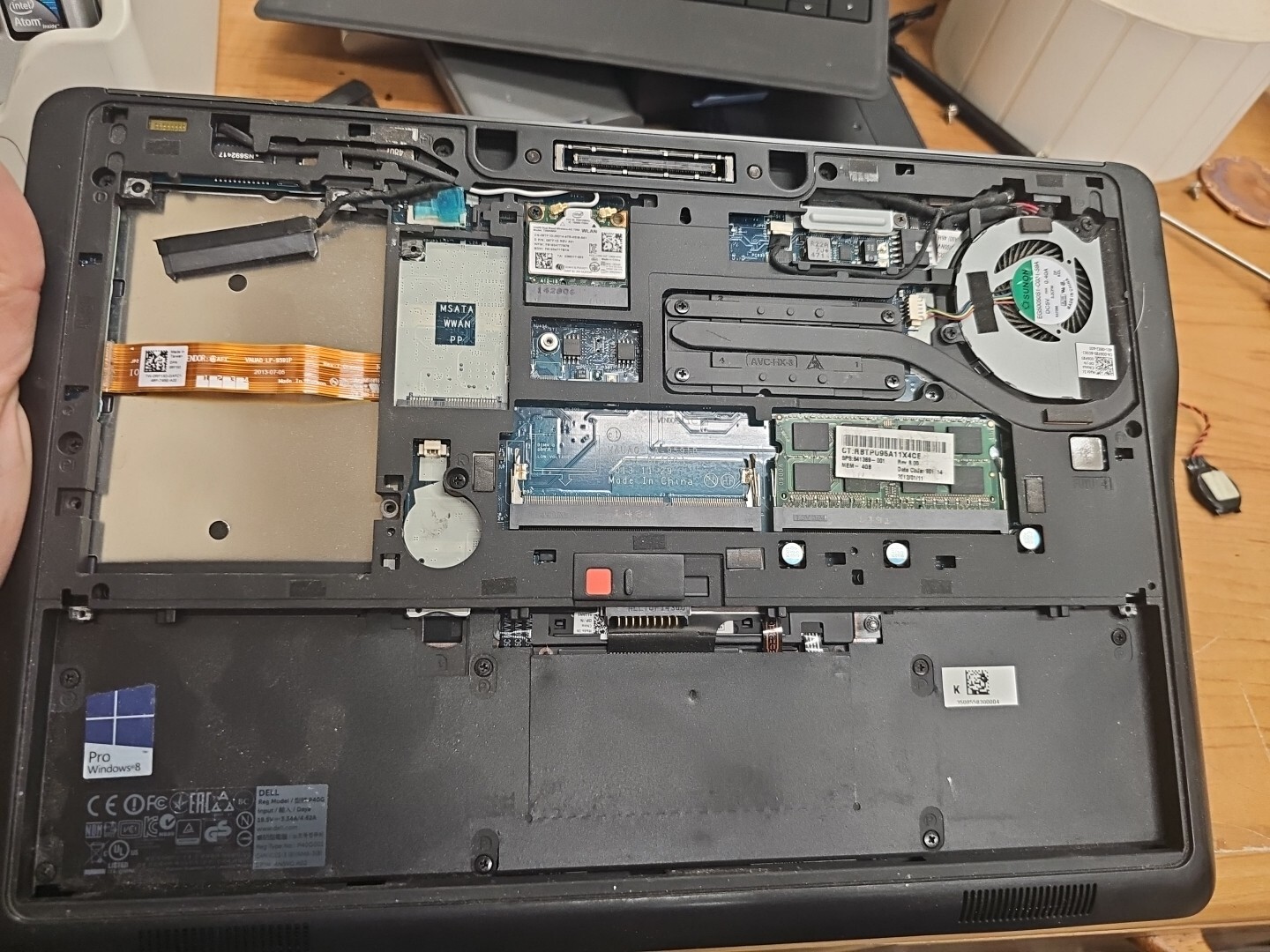Dell Latitude E7440. i5-4310u 2.0GHz 4GB RAM READ P&r Only Missing Parts