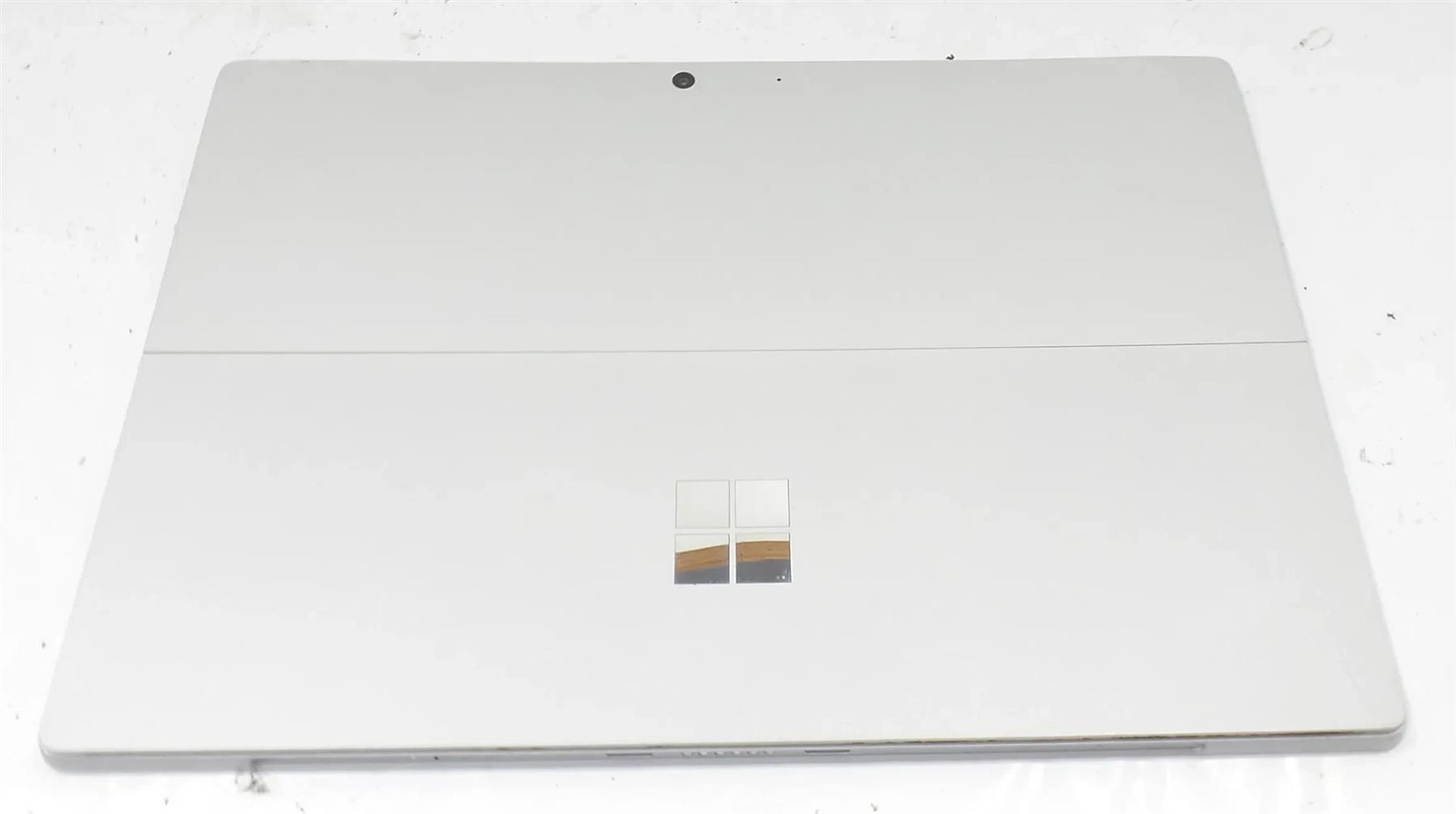 Microsoft Surface Pro 7 1866 Core i5-1035G4 1.1GHz 16GB 256GB – cracked screen