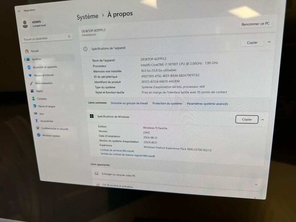 LENOVO ALL IN ONE TOUCHSCREEN i7 16RAM 512GB SSD *** BRAND NEW OPEN BOX ***