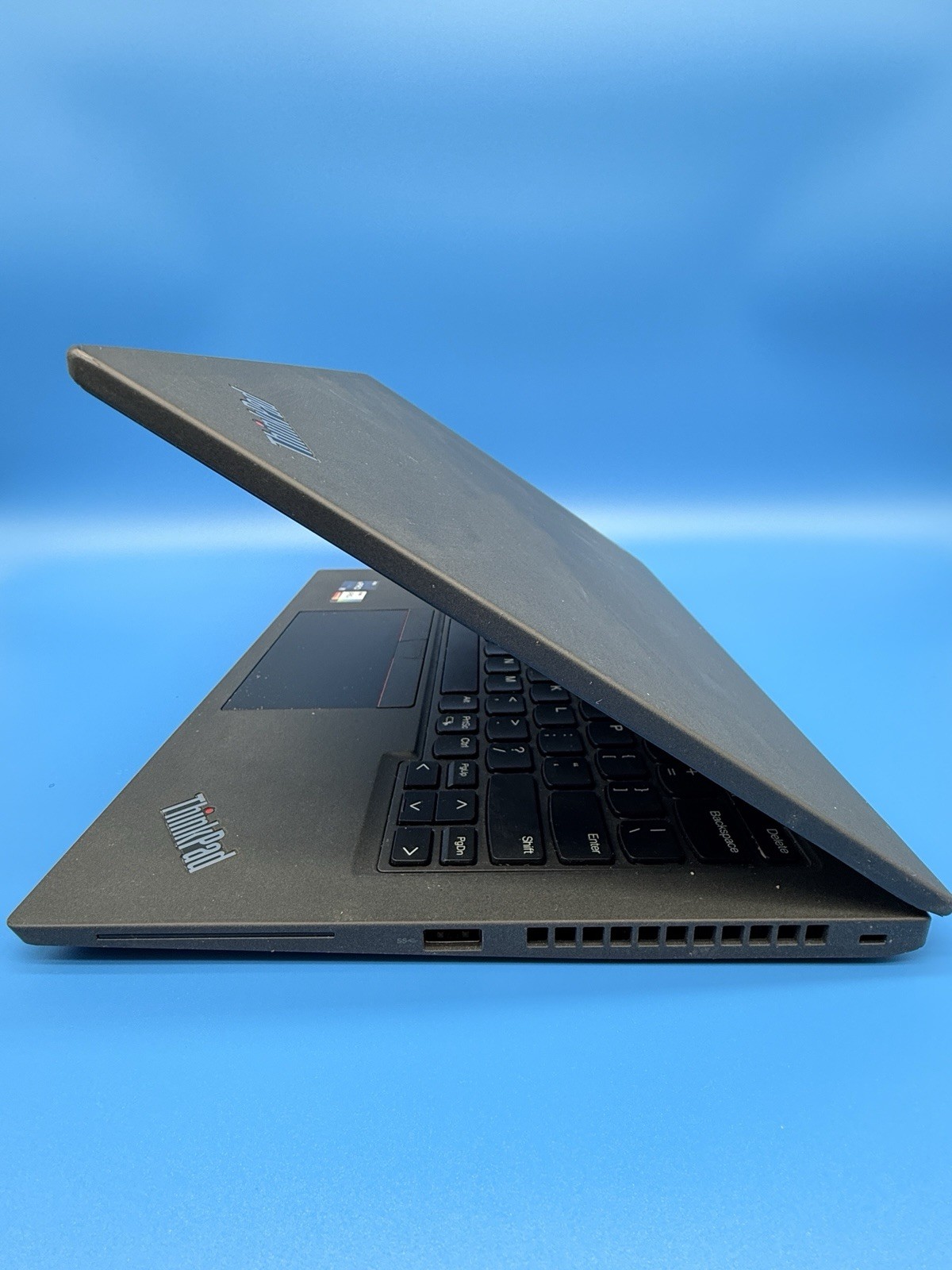 Lenovo ThinkPad X13 Gen 3 13.3” Touch i7-1280P 32GB RAM 1TB SSD Win 11 Pro