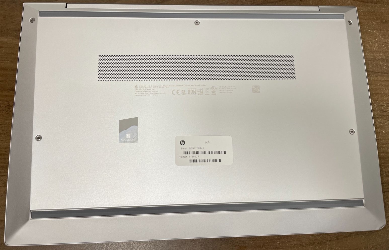 HP EliteBook 840 G8 14″ i5-1135G7 16GB 512GB Win 11 Pro, Dents (READ)