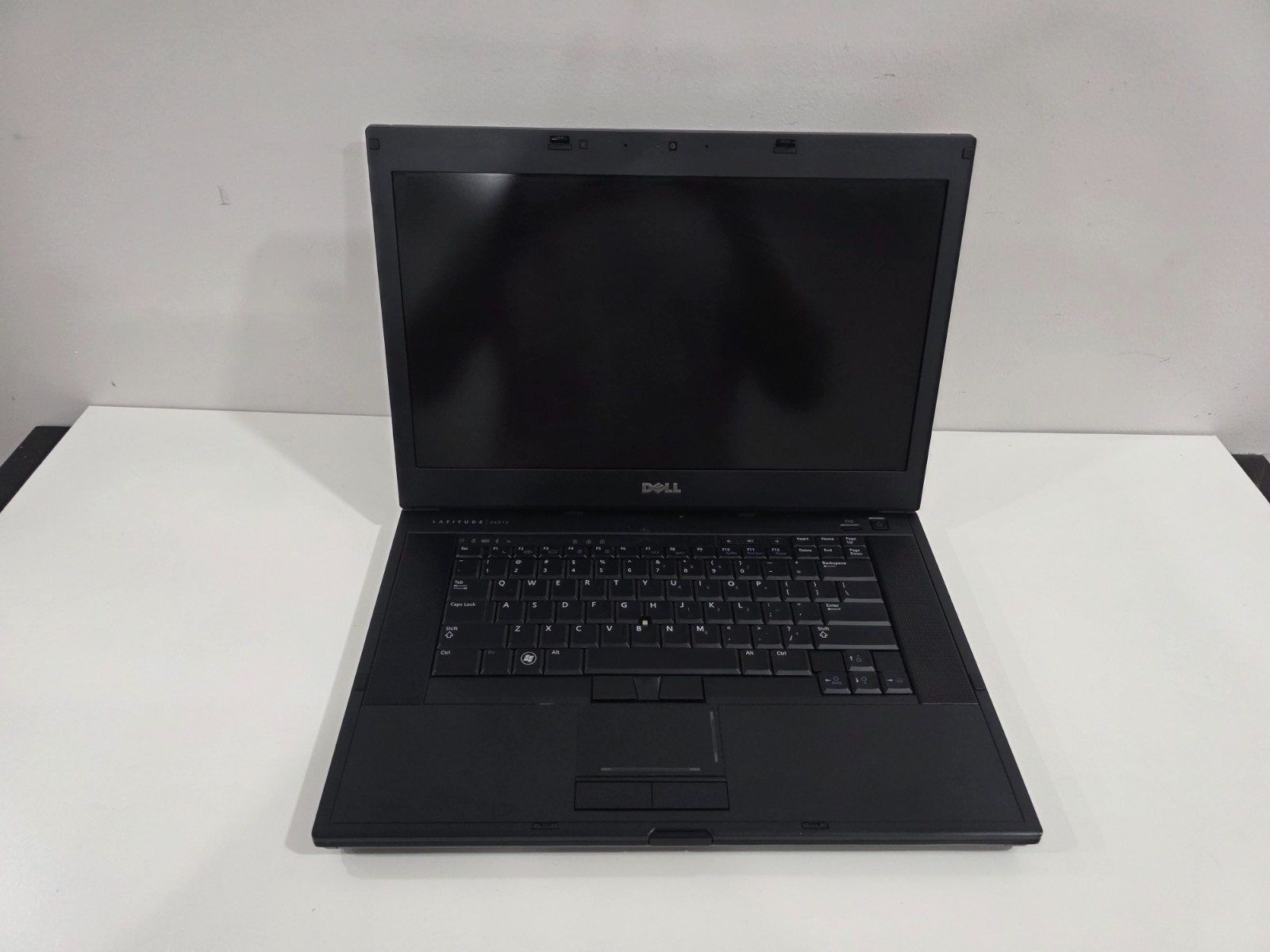 Dell Latitude E6510 Intel Core i5 CPU M 520 4GB Webcam