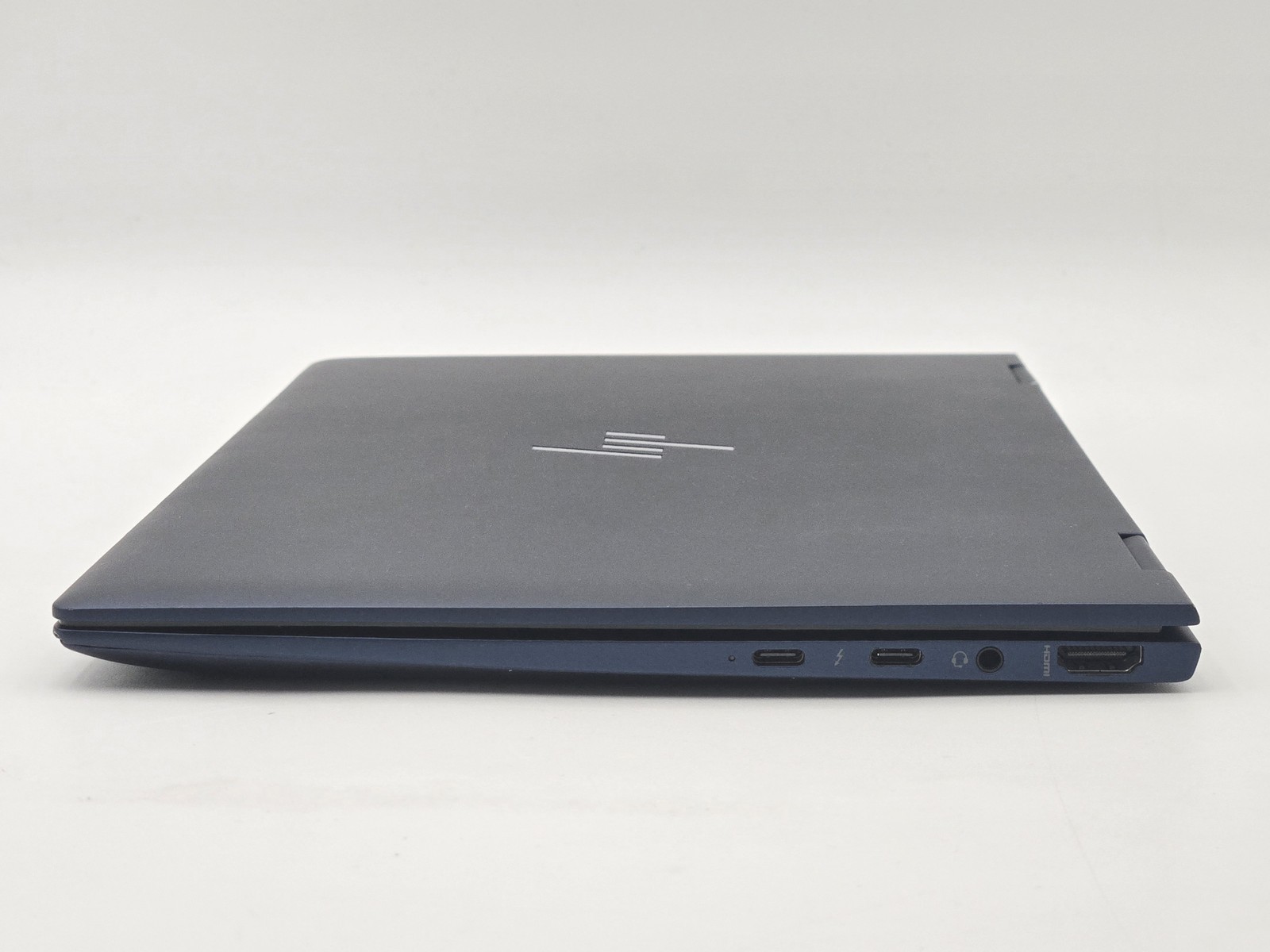 HP Elite Dragonfly G2 2-in-1 13″ FHD Touch I7-1185G7 256GB SSD 16GB W11P Webcam