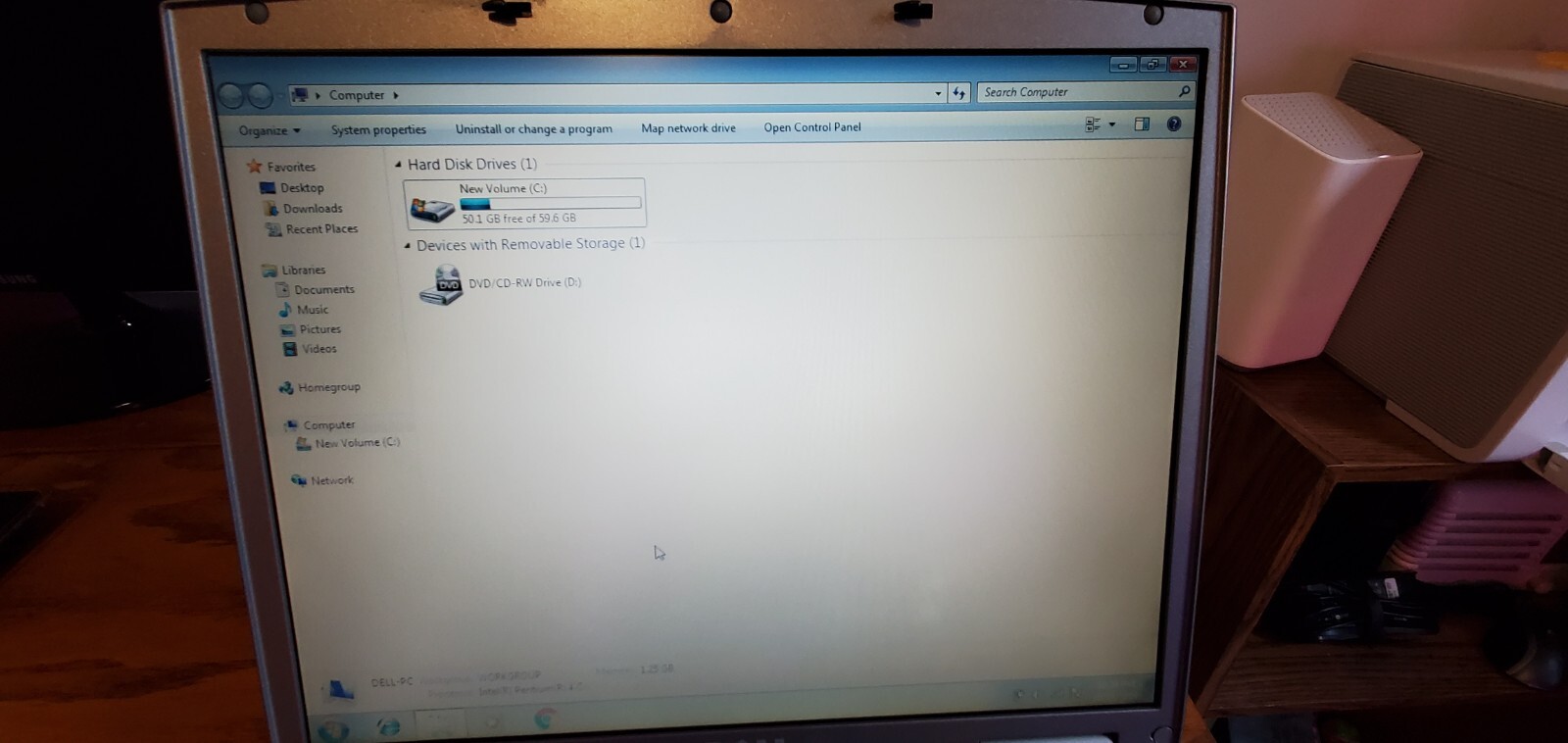DELL Inspiron 5100 P4 2.80 Ghz Laptop w/1.25GB , 60GB SSD, DVD/CDRW, Working