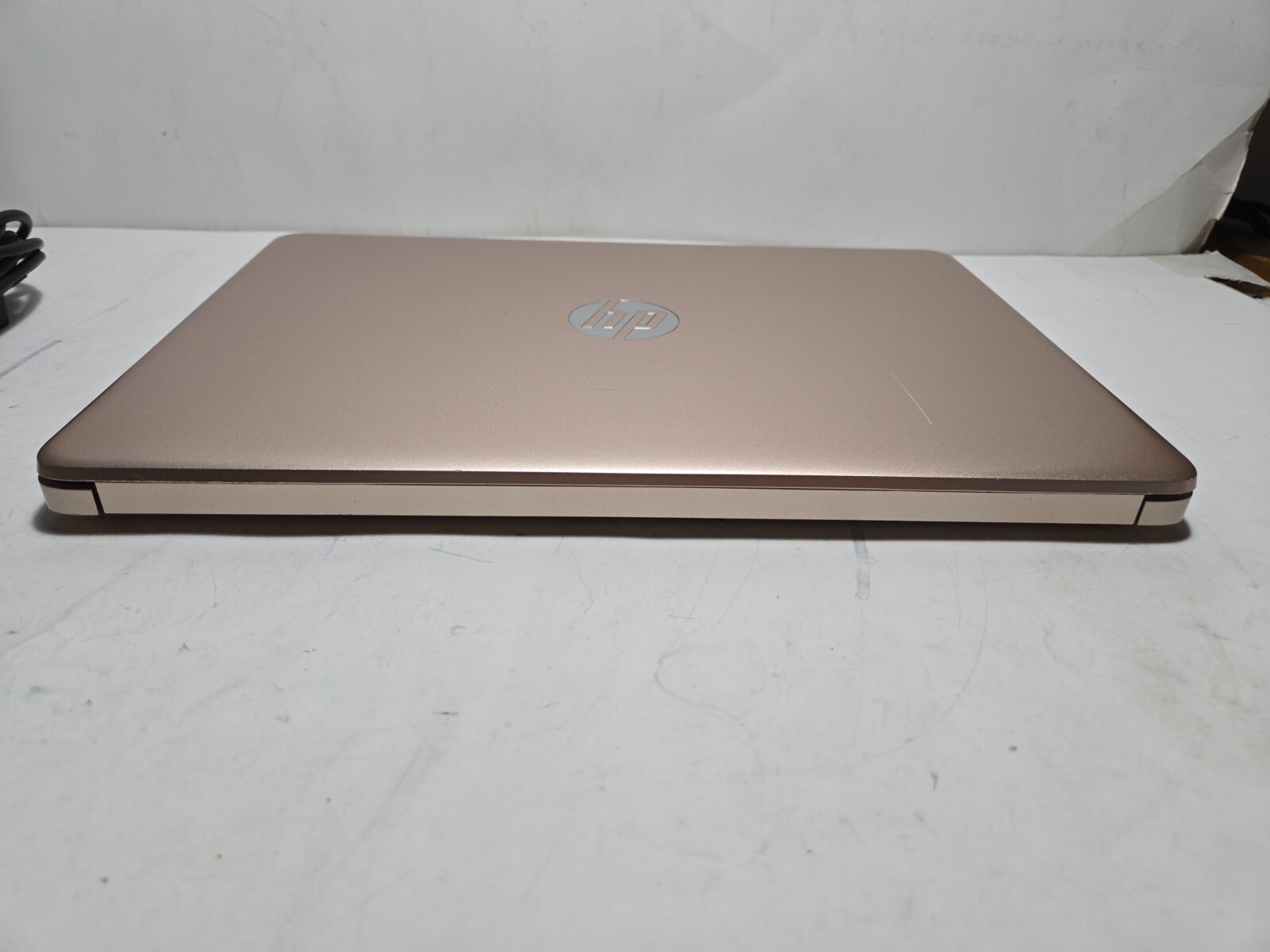 HP 14-DQ0012DS 14″ HD Touch Laptop Intel Celeron N4020 4GB SDRAM 64GB eMMC W10H