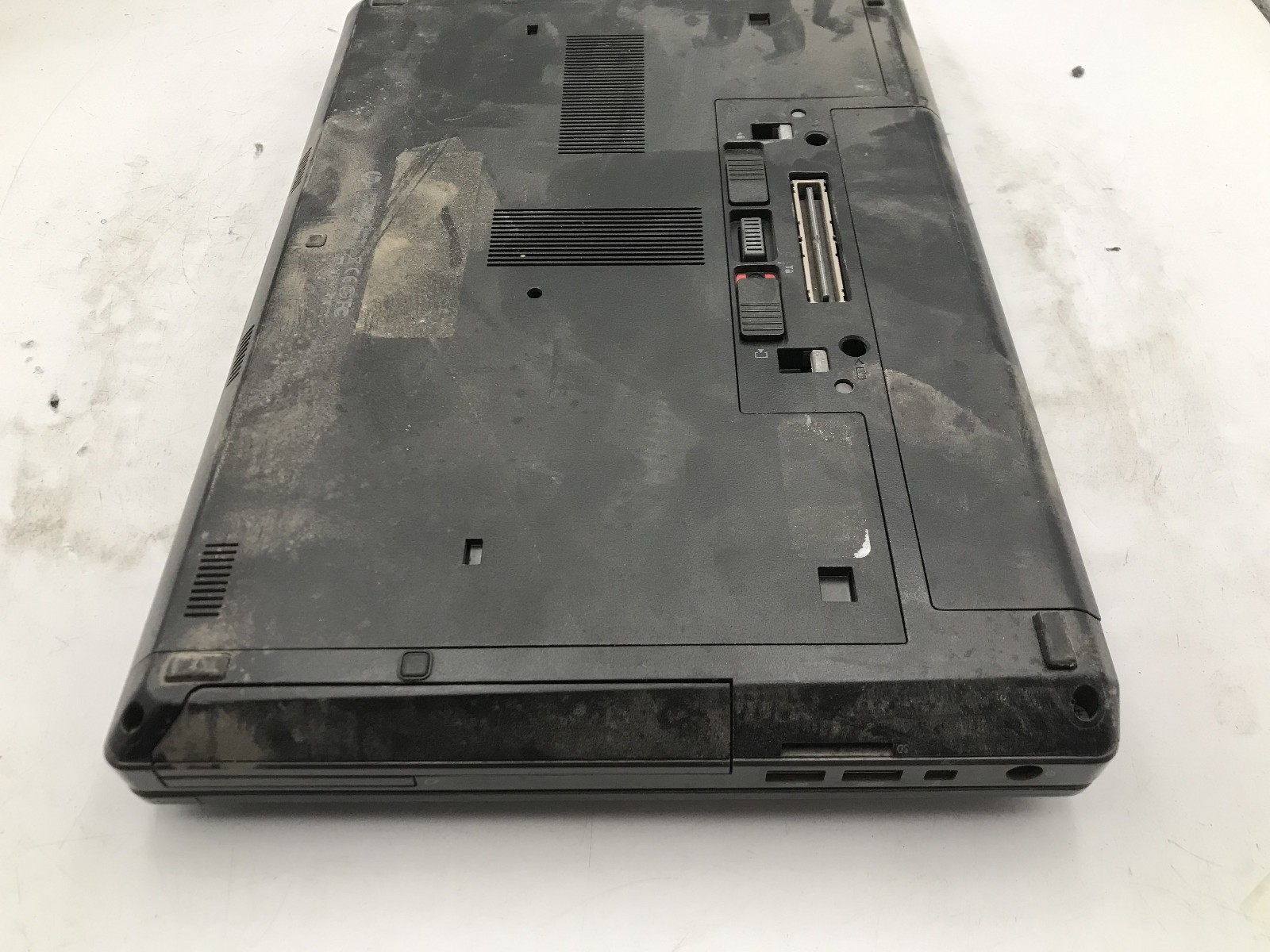 HP PROBOOK 6470B – BOOTS TO BIOS – INTEL I5 3340M – 4GB RAM – READ DESCRIP – BB!