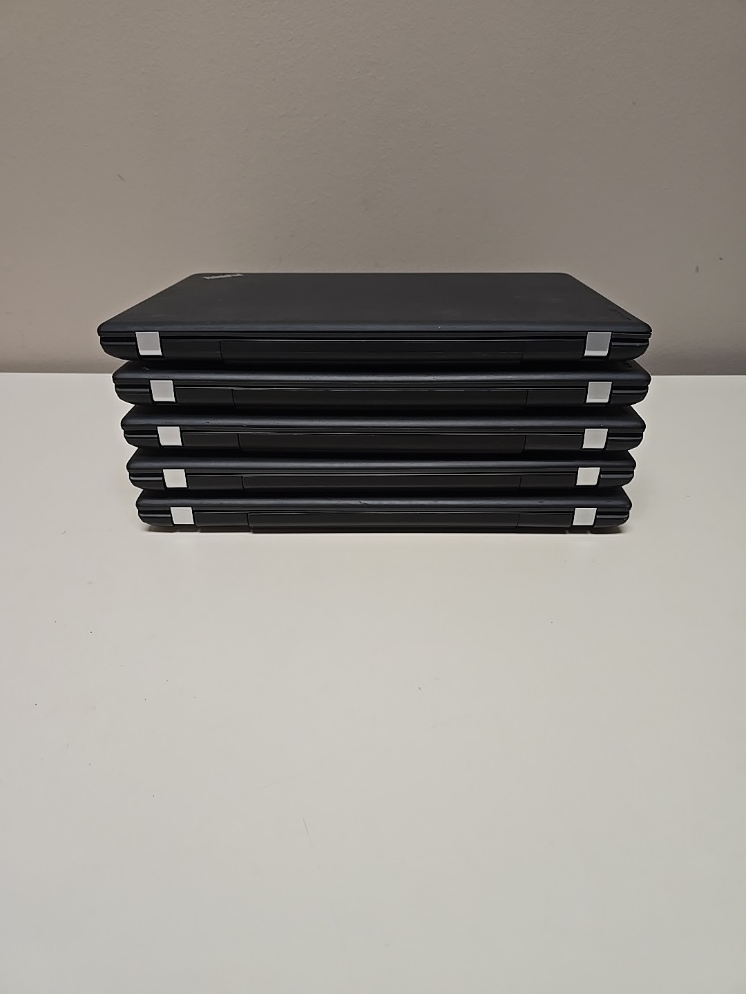 Great! Lenovo ThinkPad E560 | i5-6th Gen 8GB RAM | Optical Drive Working Battery