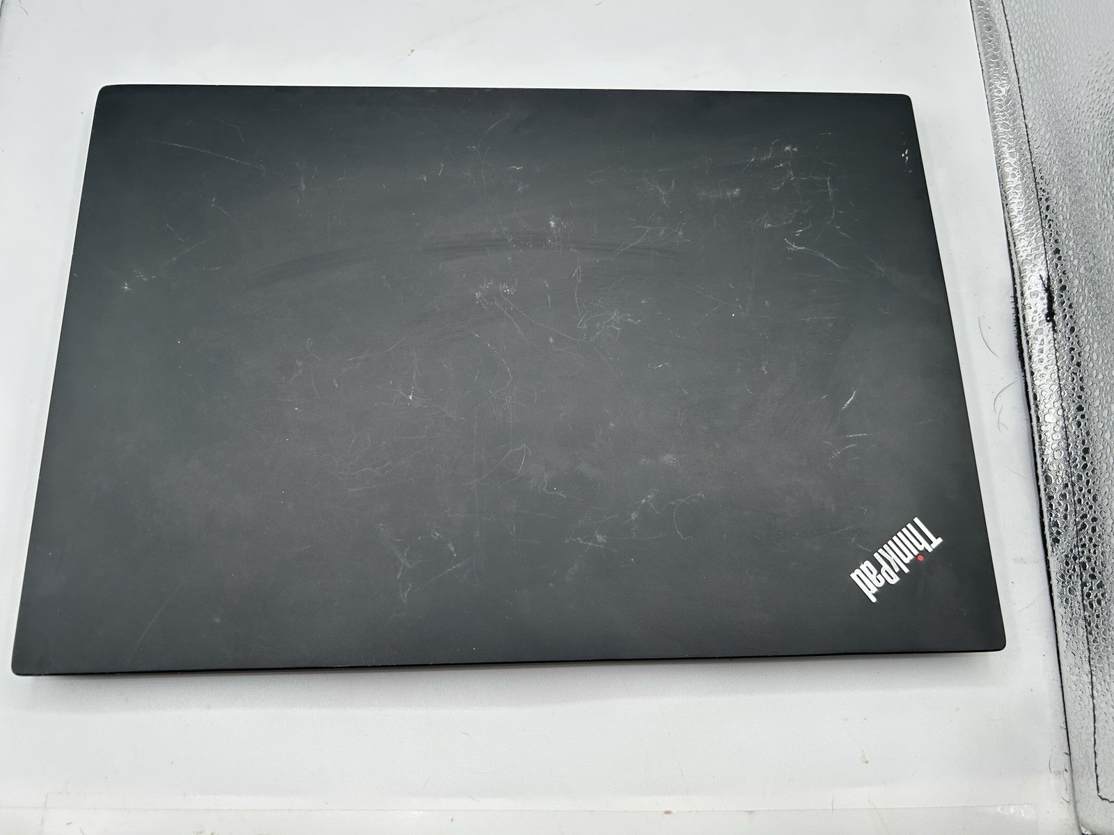 Lenovo E585 Thinkpad Ryzen 5 2500u 2.0GHz, 16GB Ram, 256GB SSD, Windows 10