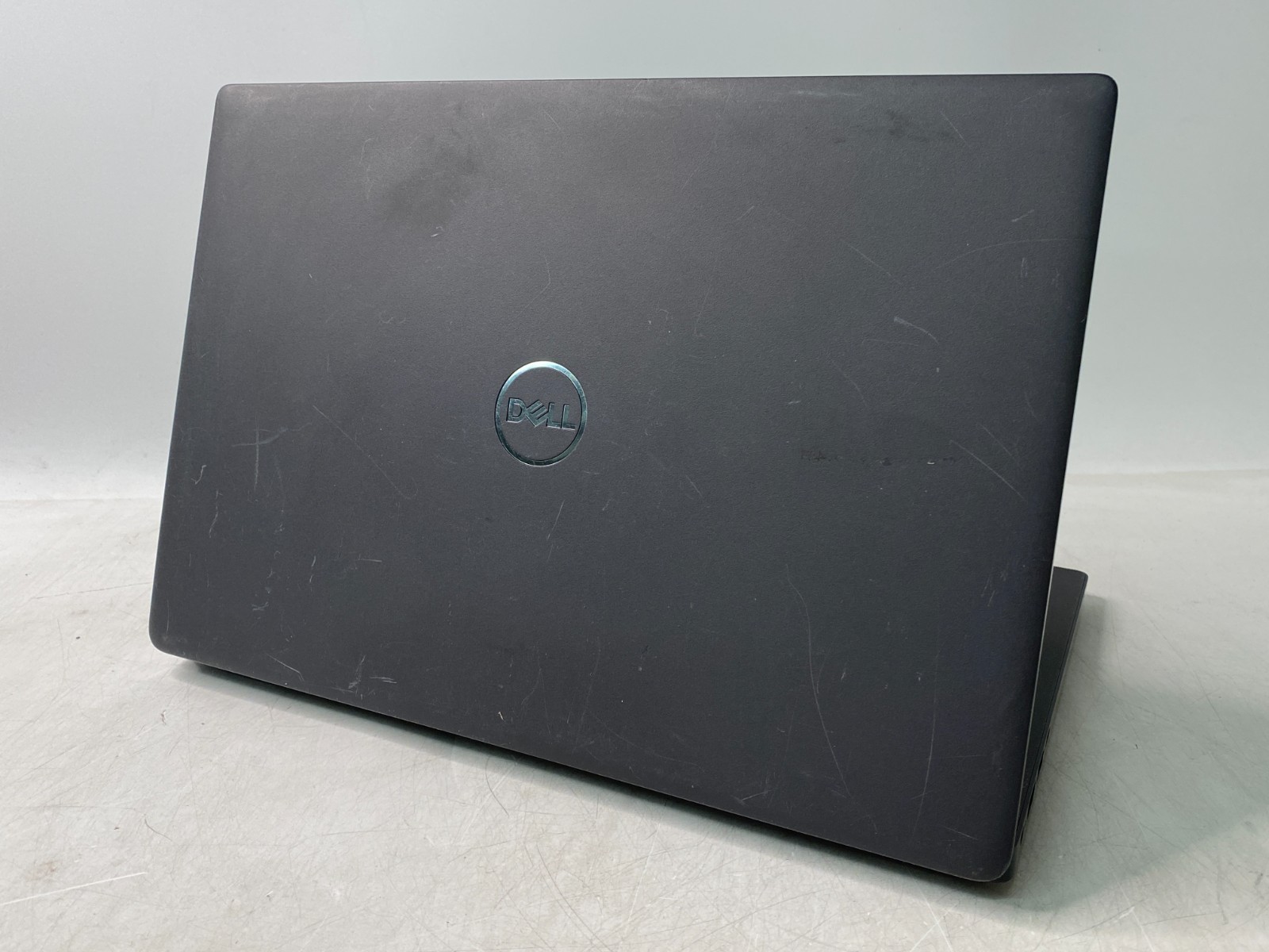 Dell Latitude 3410 14″ i5-10210U 8GB DDR4 256GB SSD Win11Pro – Scratched