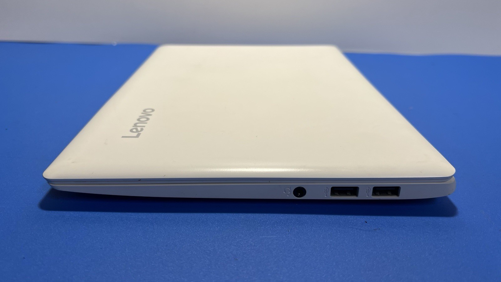 Lenovo IdeaPad 110S-11IBR 11.6” – Celeron N3060, 2GB RAM, 32GB eMMC, Win10