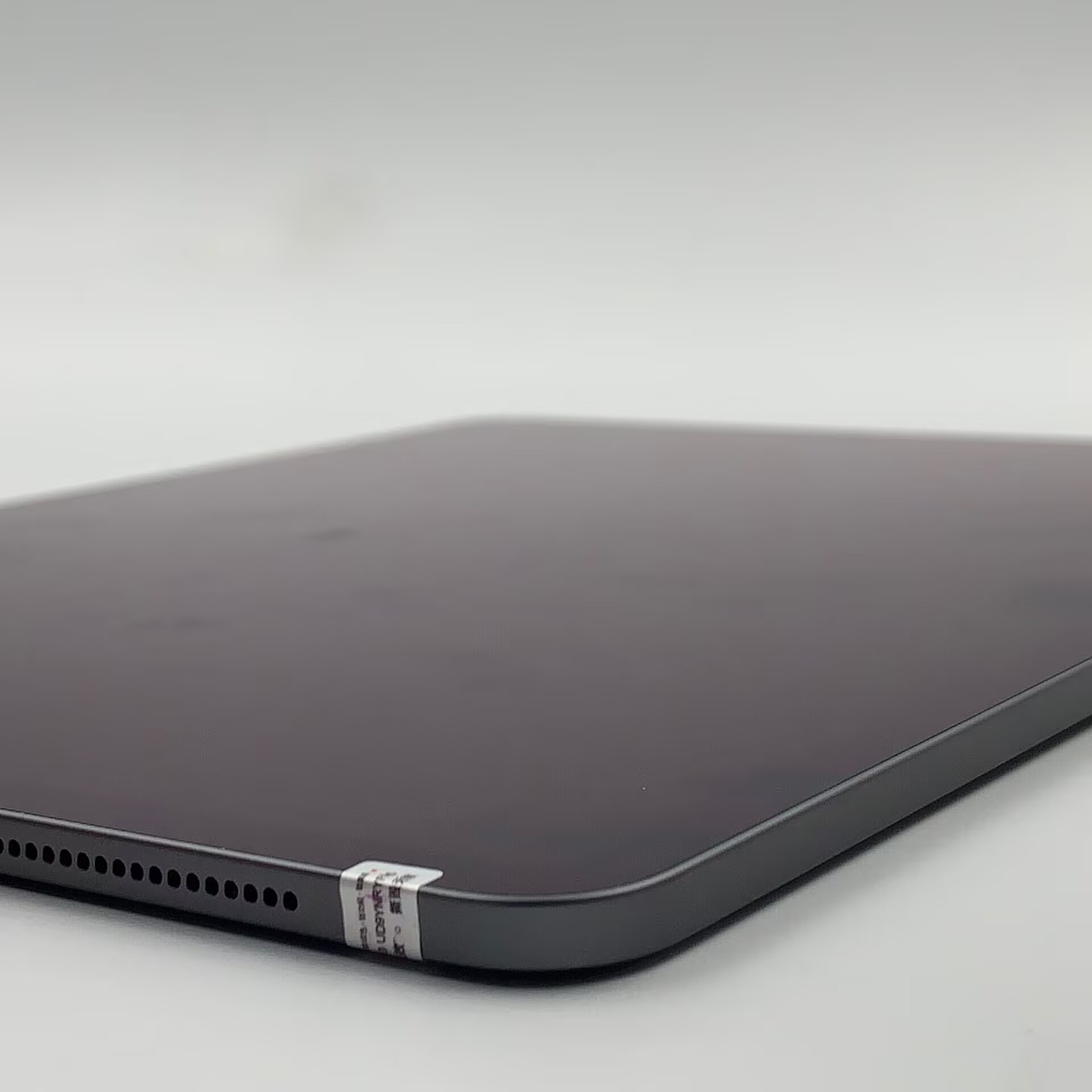 Apple iPad Pro 12.9 (2020) 12.9″ WI-FI 128GB 256GB 512GB 1T iPadOS 13.4 9720mAh