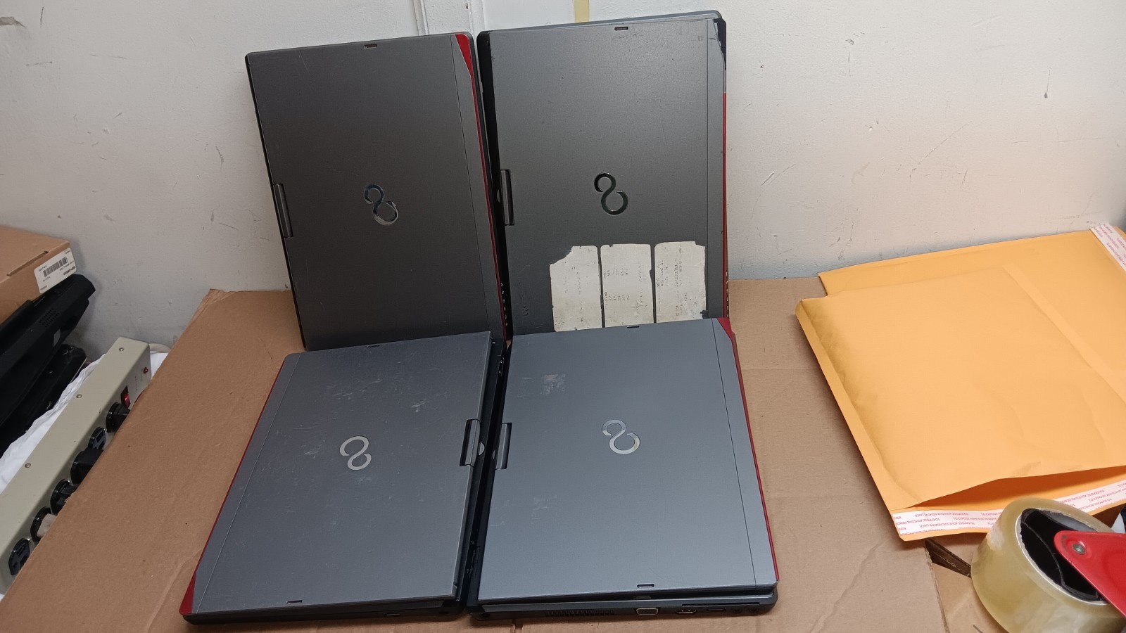 Lot of 4 Fujitsu LifeBook T726 T725 Laptops For Parts or Repair