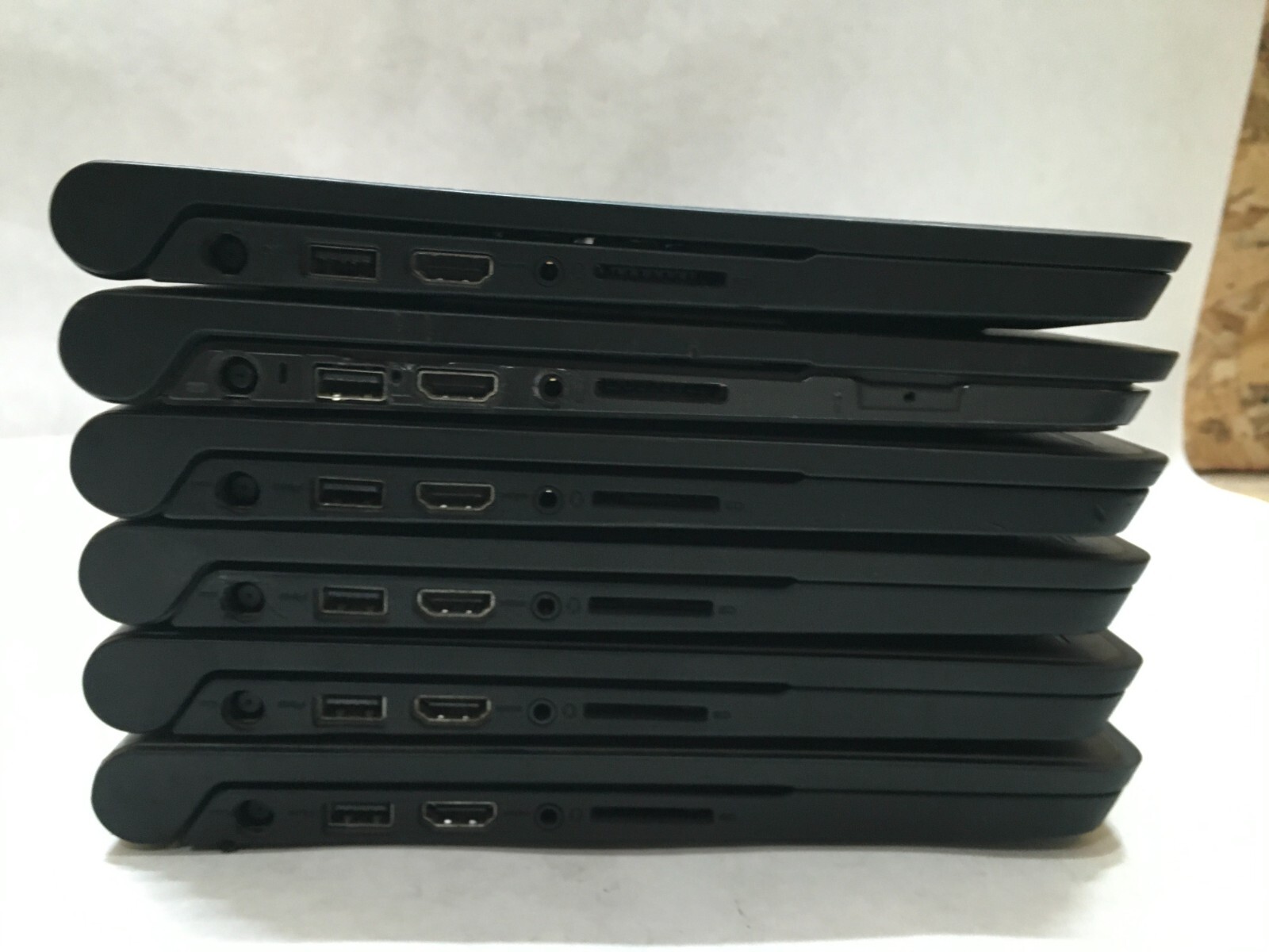 Dell Chromebook 11 3120 Lot of 6 Celeron 4 GB Ram 16 GB Storage Minor Issues- FT