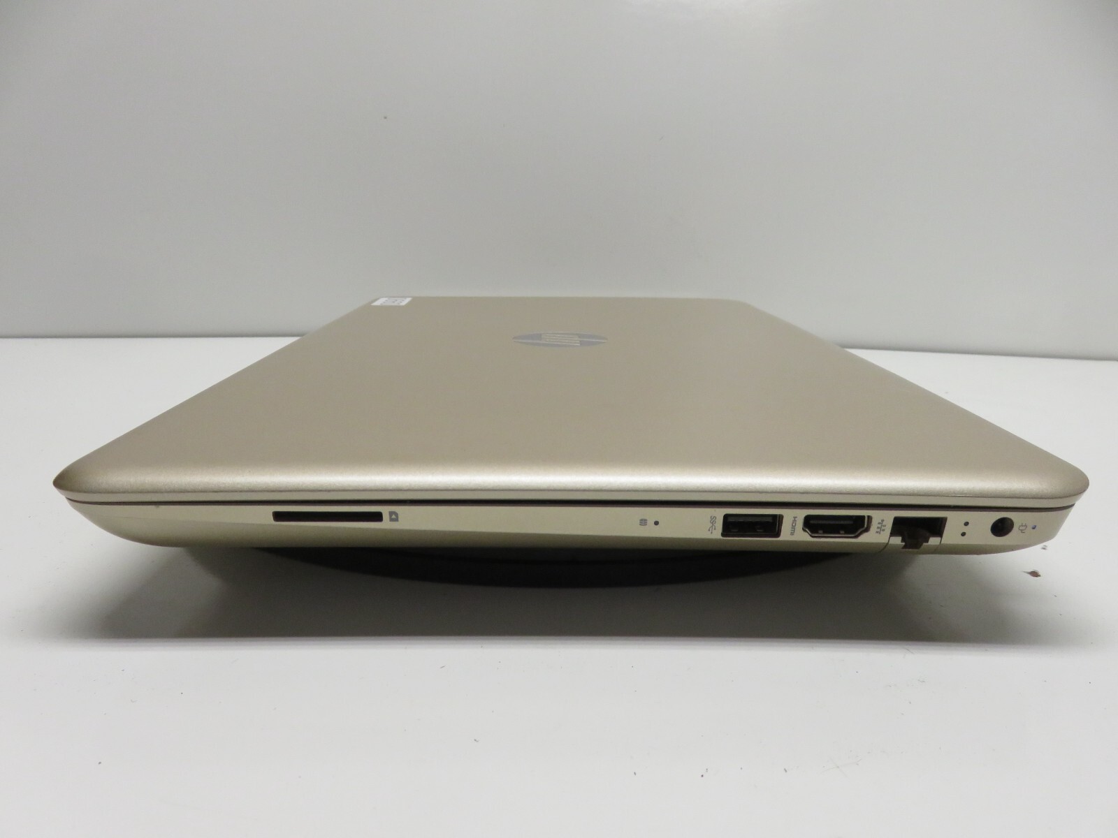 HP 15t-AU000 Laptop Intel Core i5-6200u 2GB DDR4 Ram No HDD