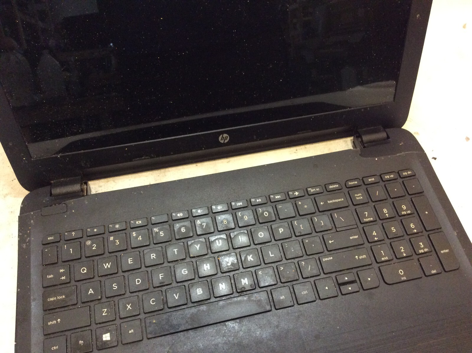 HP Notebook 15-ba009dx Laptop 15″ AMD A6 WON’T TURN ON -PP