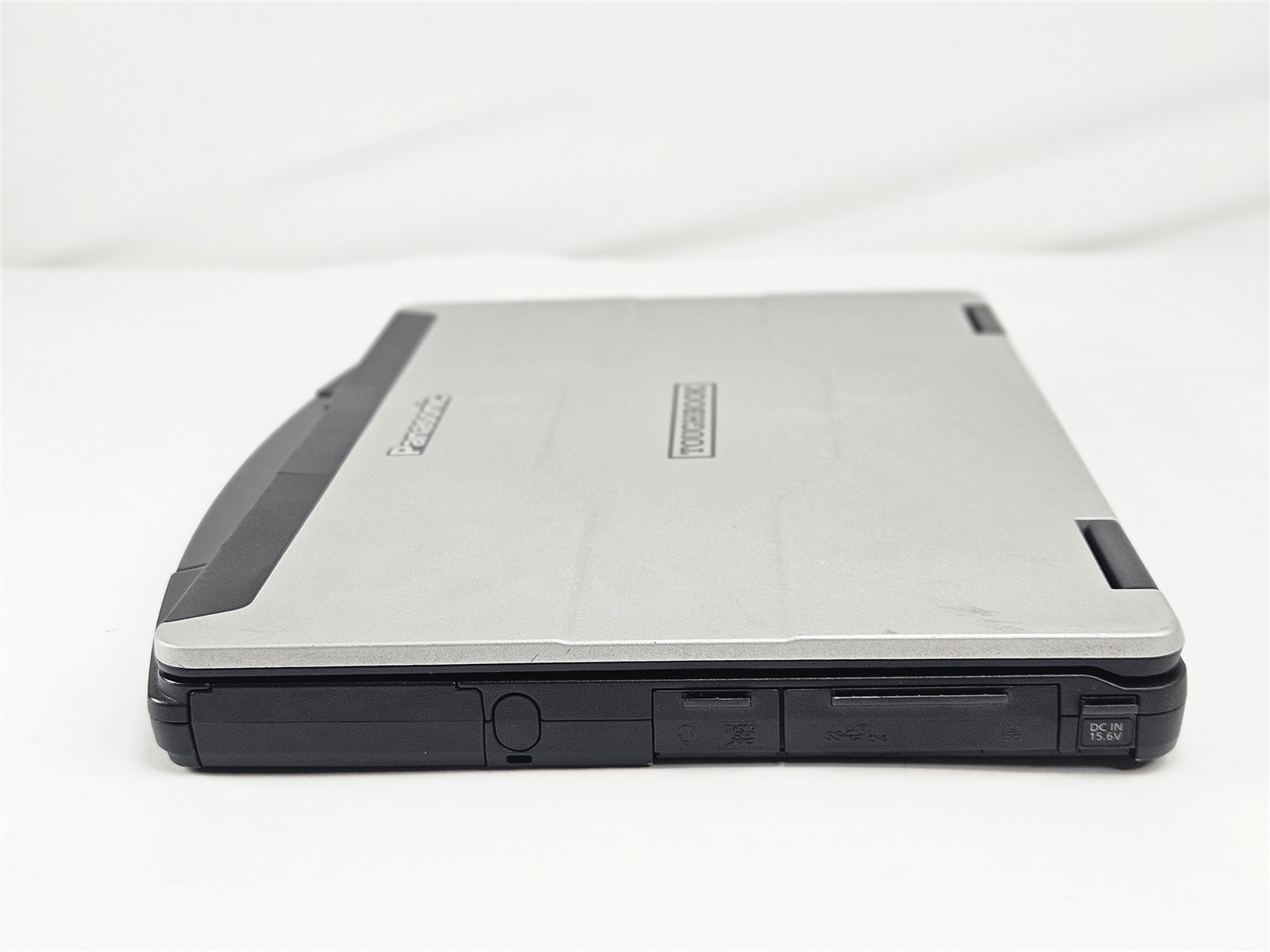 Panasonic FZ-55 MK2 16GB RAM 512GB SSD i5-1145G7 2.6GHz 14″ Windows 11