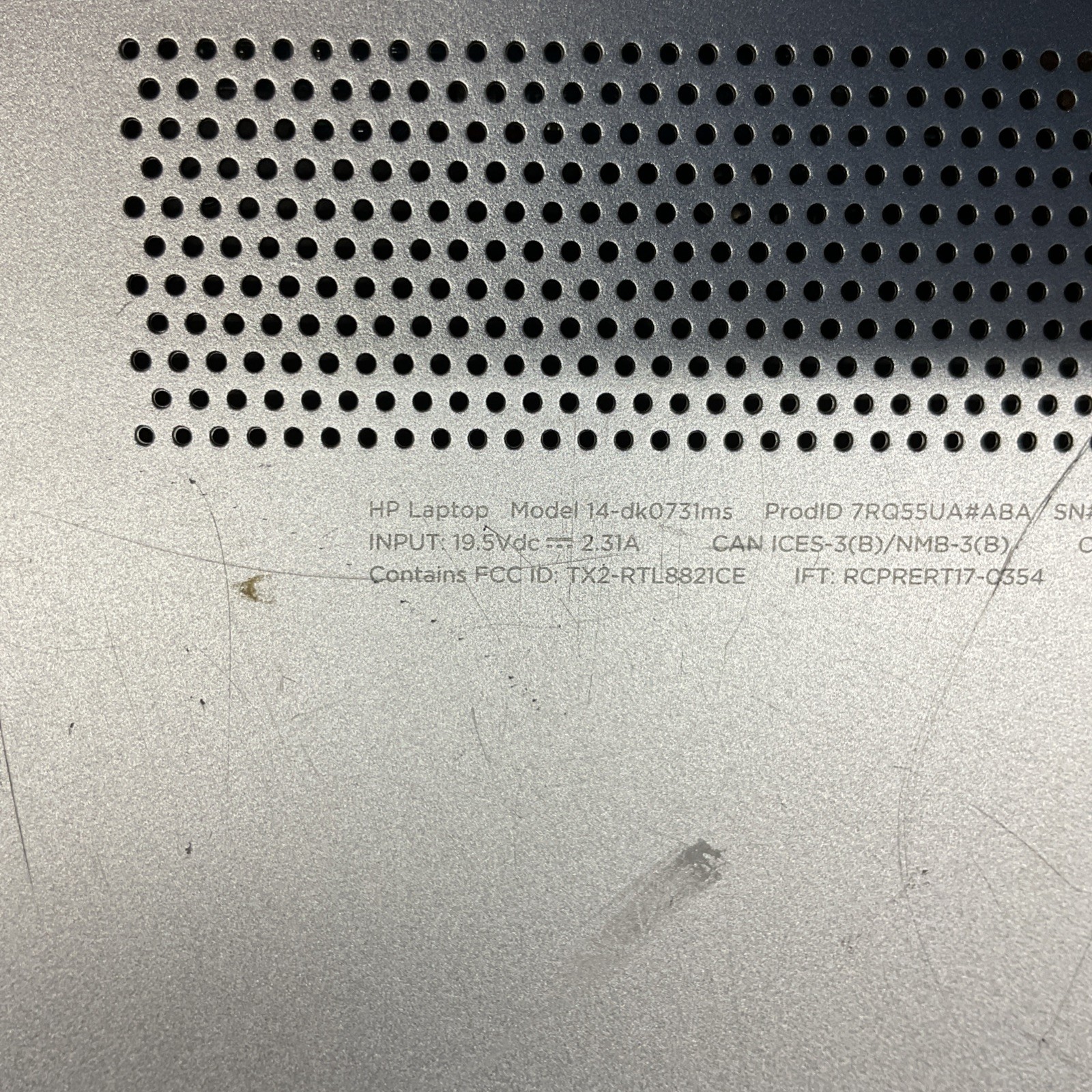 HP Model 14-dk0731ms Laptop – Missing Bottoms Screws Untested / Broken
