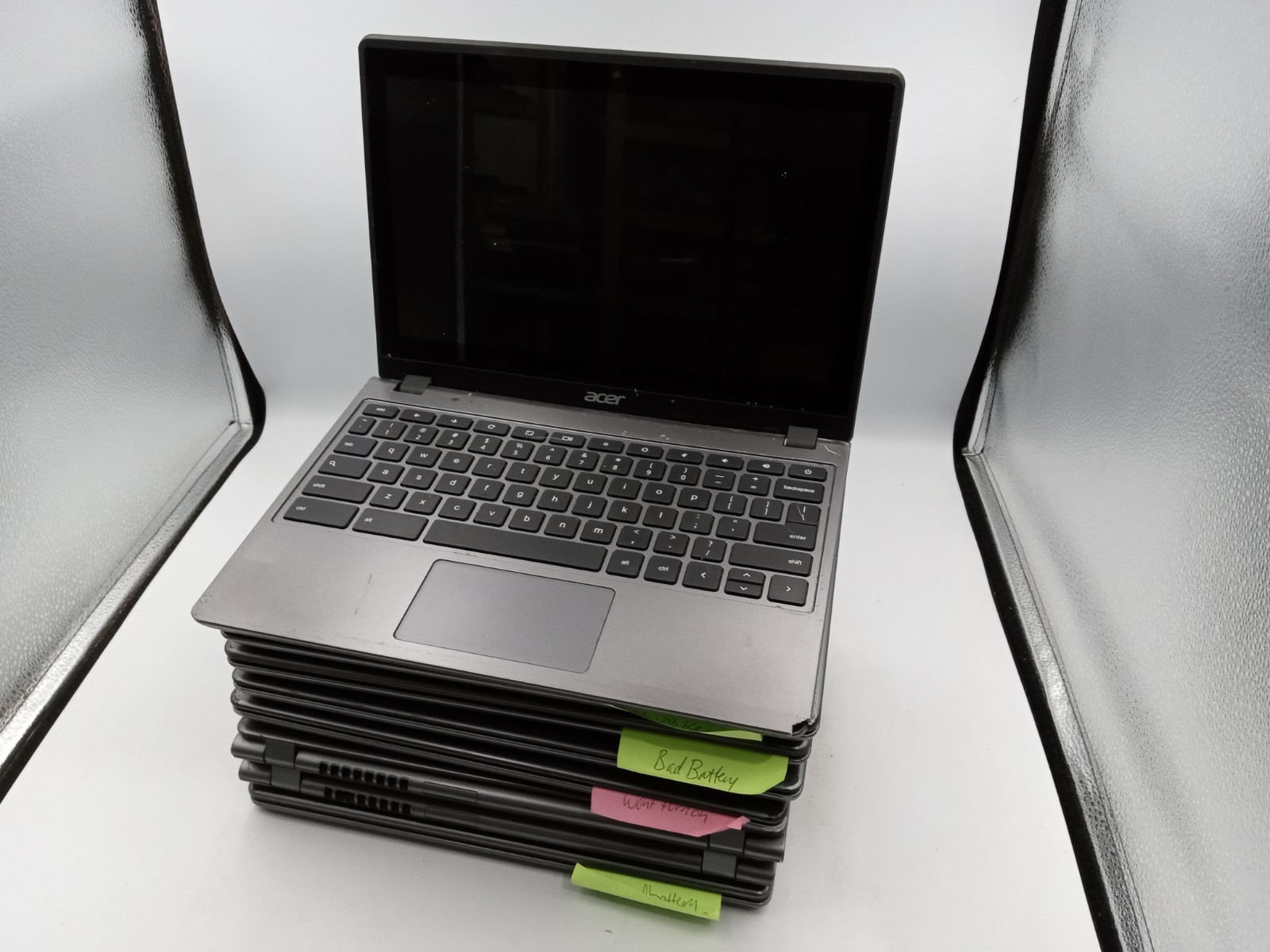 Lot of 8 – Acer C720 11.6″ Chromebook Laptops * FOR PARTS * VARIOUS ISSUES -RR