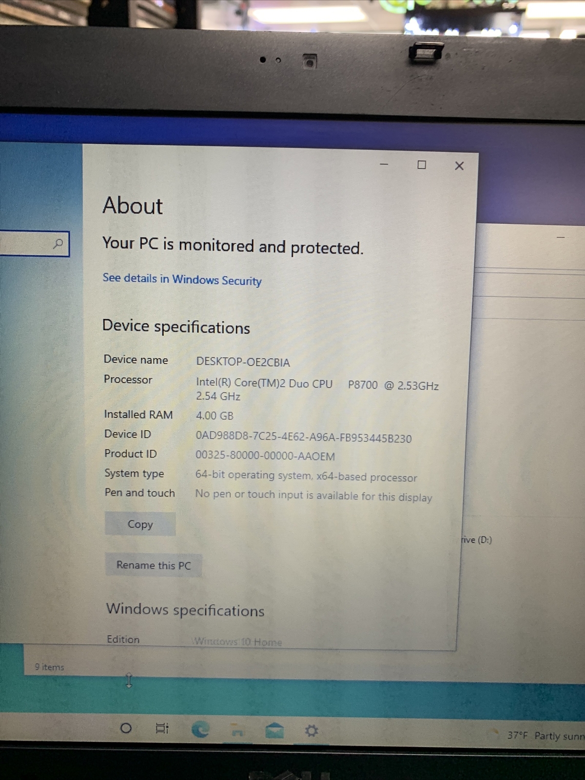 Dell Latitude E6400; core 2 duo P8700 @ 2.53 GHz; 4GB RAM/2500GB HDD/DVD-RW see