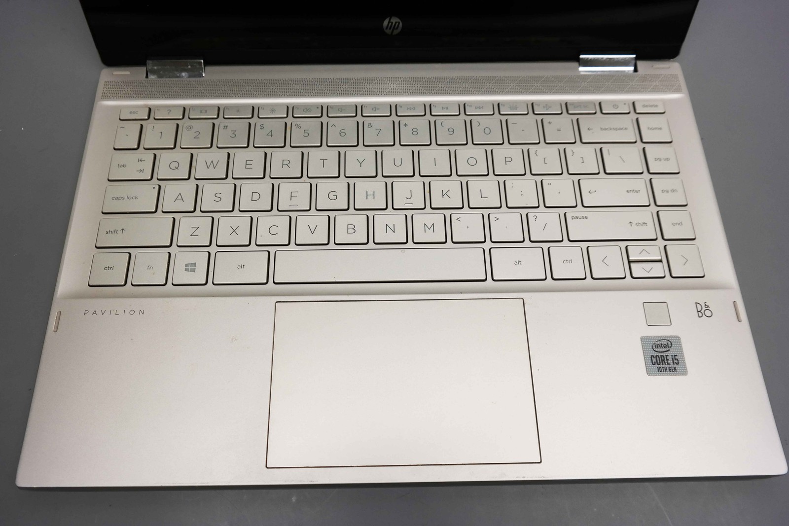 HP Pavilion x360 14m-dw0023dx Flip 14″ Core i5-1035G1 8GB 256GB SSD
