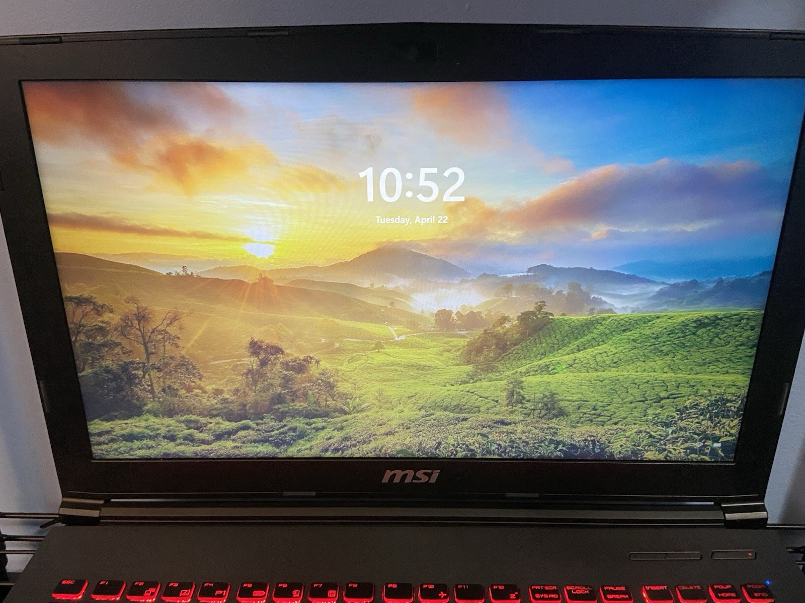 MSI GV62 8RD i5-8300H 2.3ghz 16gb ram 1tb ssd