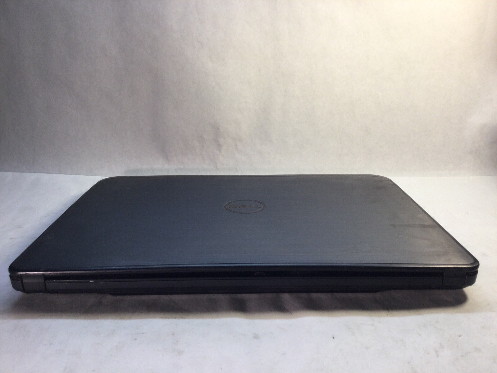 Dell Latitude 3440 14″ Laptop Intel Core i5 4th Gen- POWERS/NO BOOT – MZ