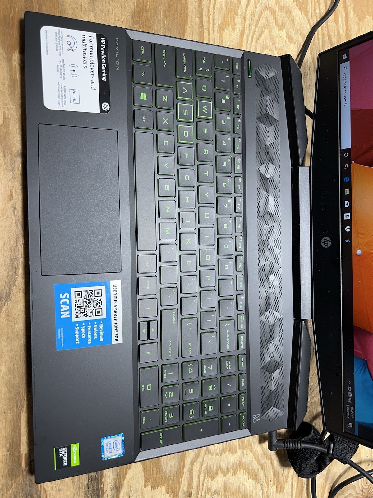 HP Pavilion 15.6” 256GB Intel Core i5 9th Gen 2.40GHz 8GB BATTERY NEEDS REPAIR