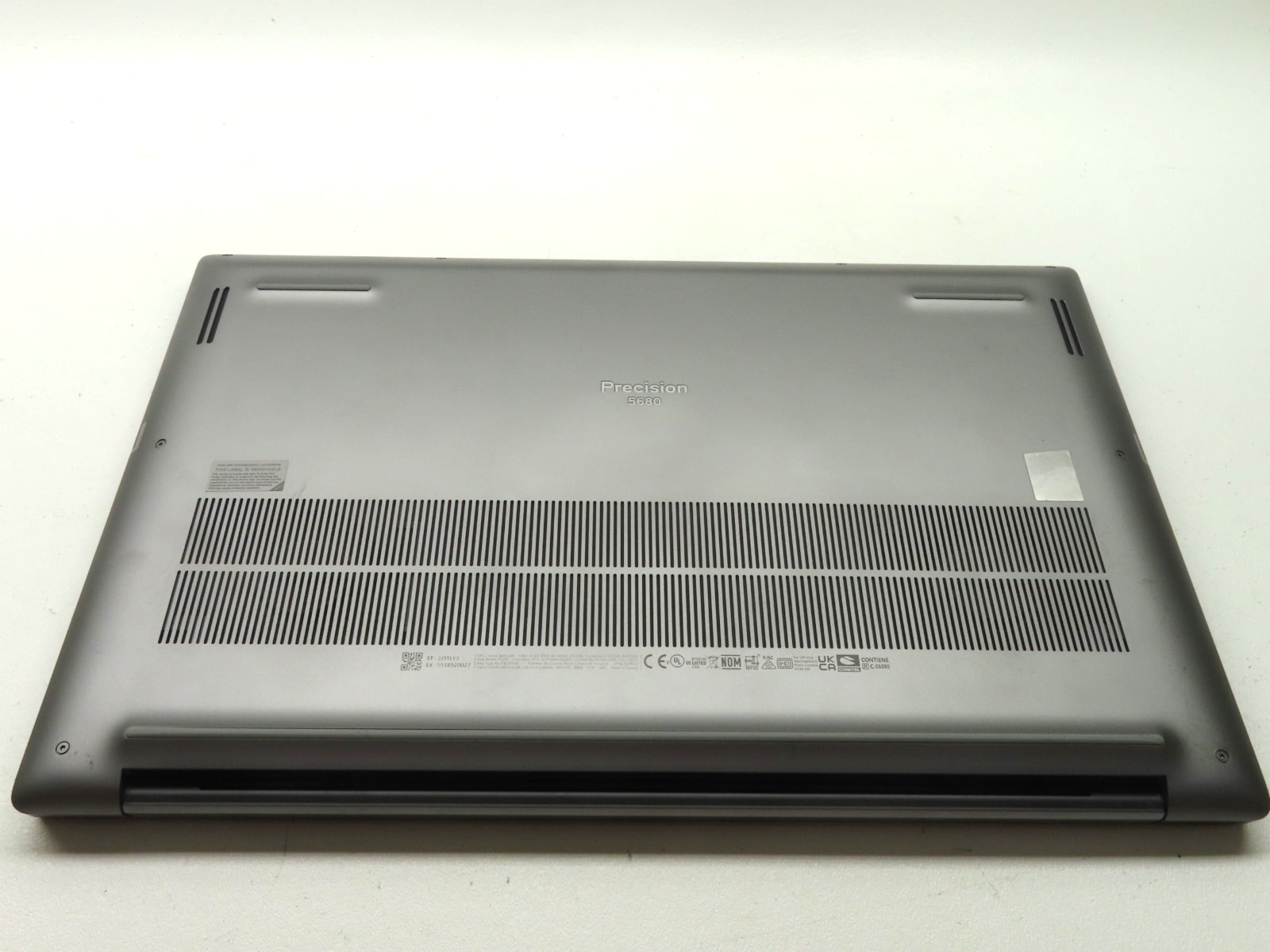 Dell Precision 5680 16″ Intel i7-13800H 2.5GHz 32GB RAM 512GB SSD RTX 2000