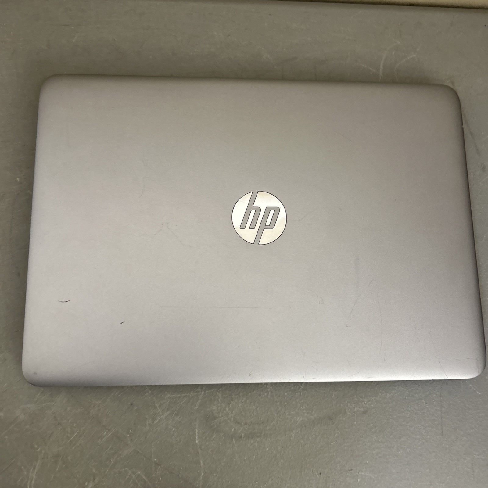 HP EliteBook 840 G4 14″ Core i5 8GB RAM, 256 GB SSD Window 11