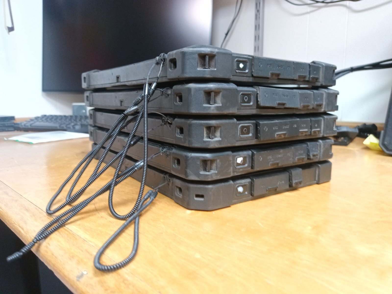 Dell Latitude Rugged Tablet Lot of 5 7212 & 7202 Parts Repair i5-8350U SSD RAM