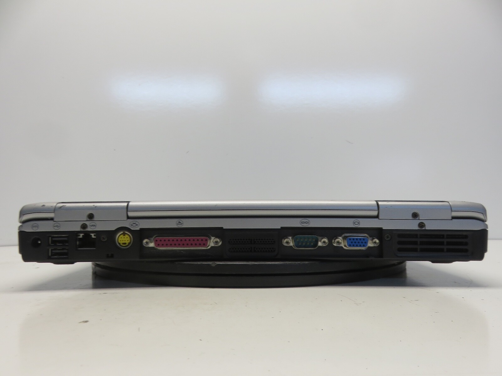 HP Pavilion ZE4400 AMD Athlon XP-M 1.7GHz 194 MB NO HDD No Batt