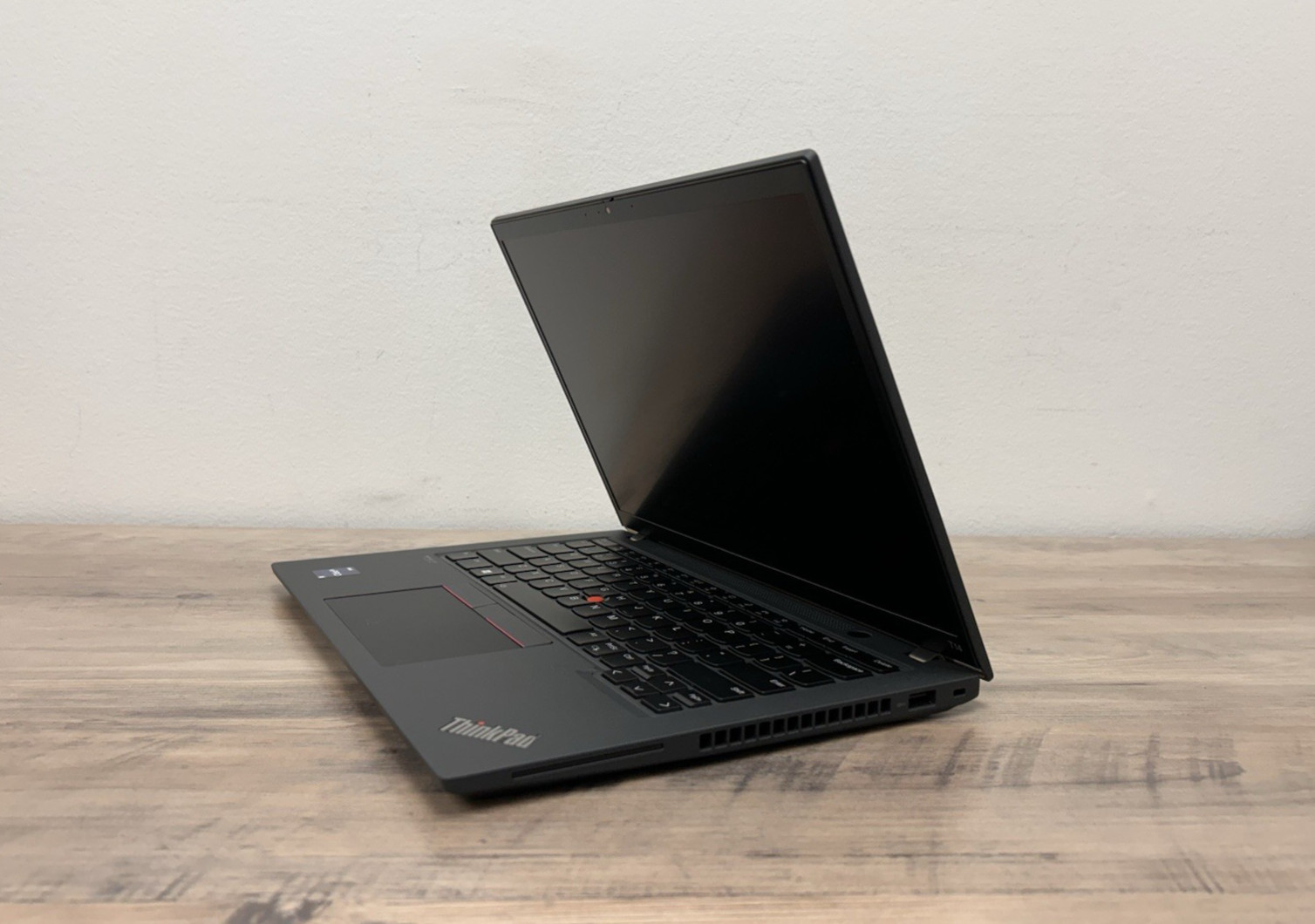 Lenovo ThinkPad T14 Gen 3 | Intel i5-1245U 21AJS5N500