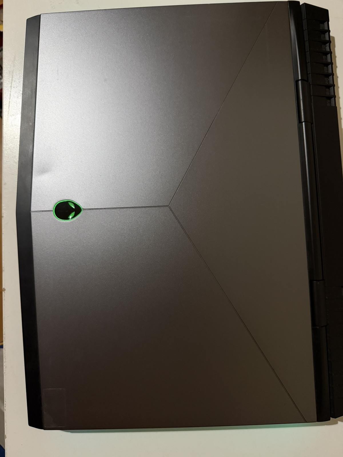Alienware 17 R4 17.3 | i7-7700HQ | Gaming Laptop | Windows 11 | NVIDIA GeForce