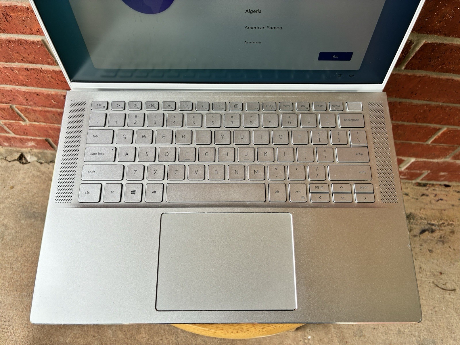Dell Inspiron 7400 Laptop I7-1165G7, 8GB RAM, 512GB NVMe Drive