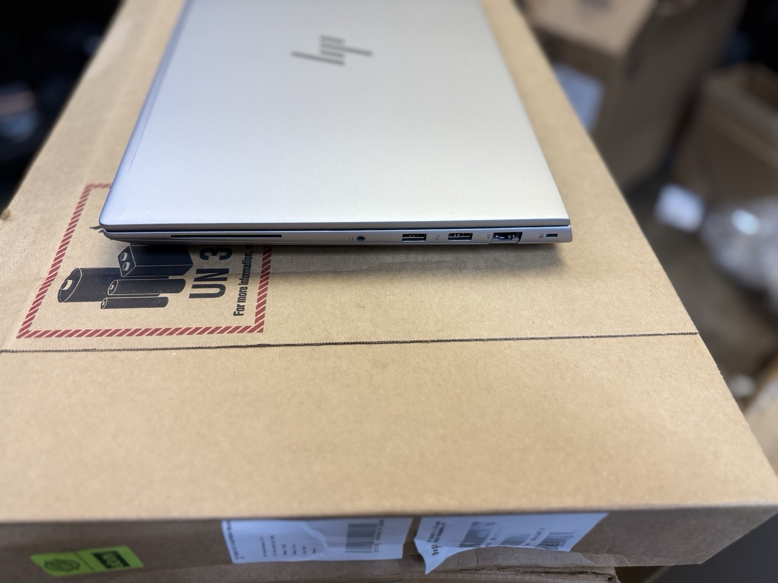 HP ZBOOK FURY G11 I9-13950HX / 64GB DDR5 /1TB NVME / RTX A1000 ADA