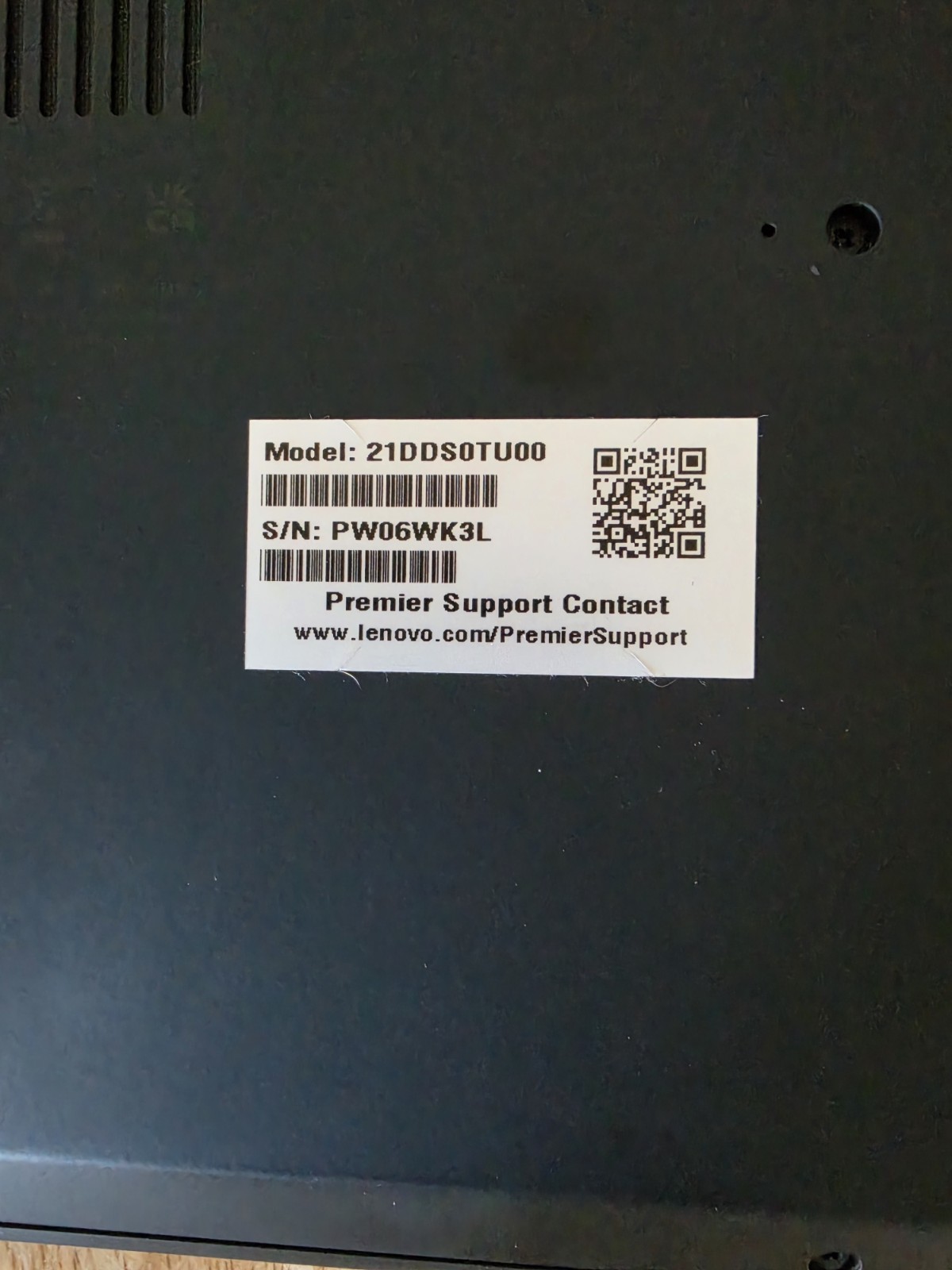 Lenovo ThinkPad P1 Gen 5 Laptop 16″