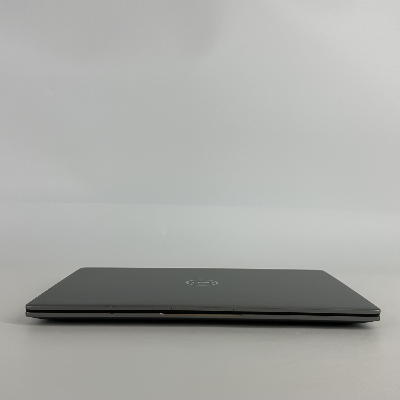 Dell Latitude 7440 14 Gray QHD+ TOUCH 1.9 GHz i7-1370P 32GB 256GB SSD Good