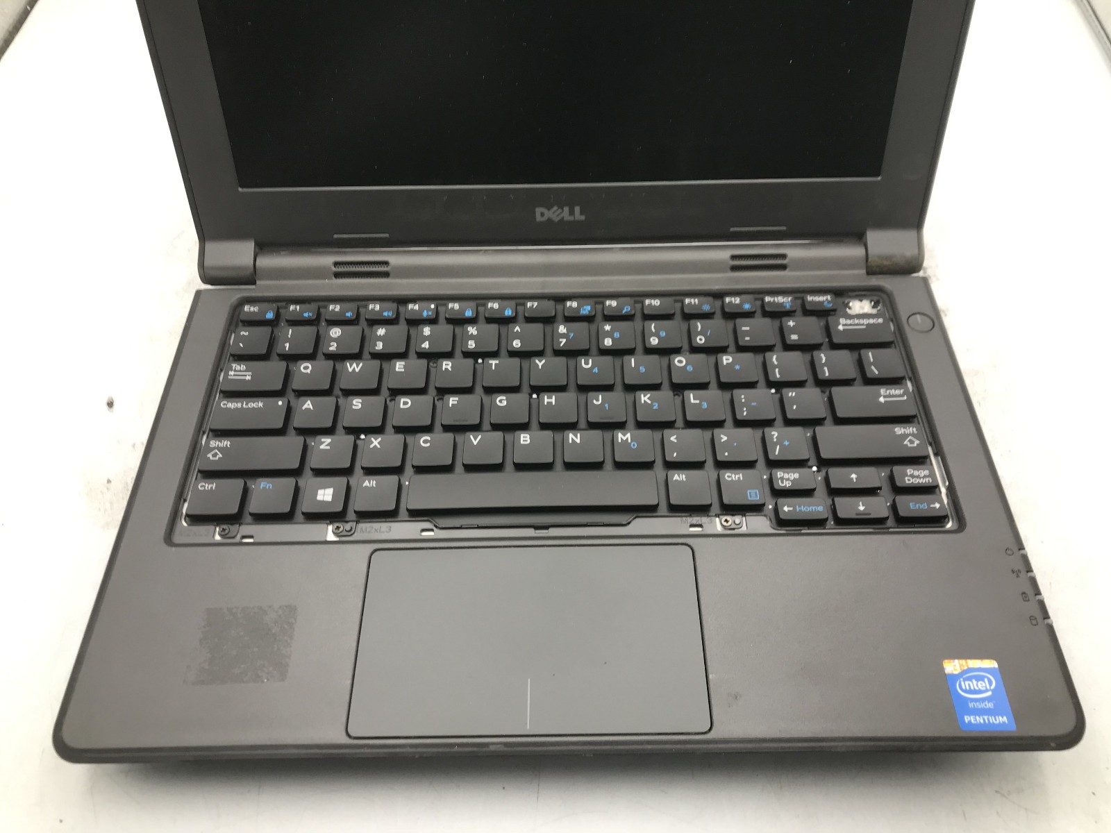 DELL LATITUDE 3150 – FOR PARTS/REPAIR – INTEL PENTIUM N3540 – NO RAM – READ -BB