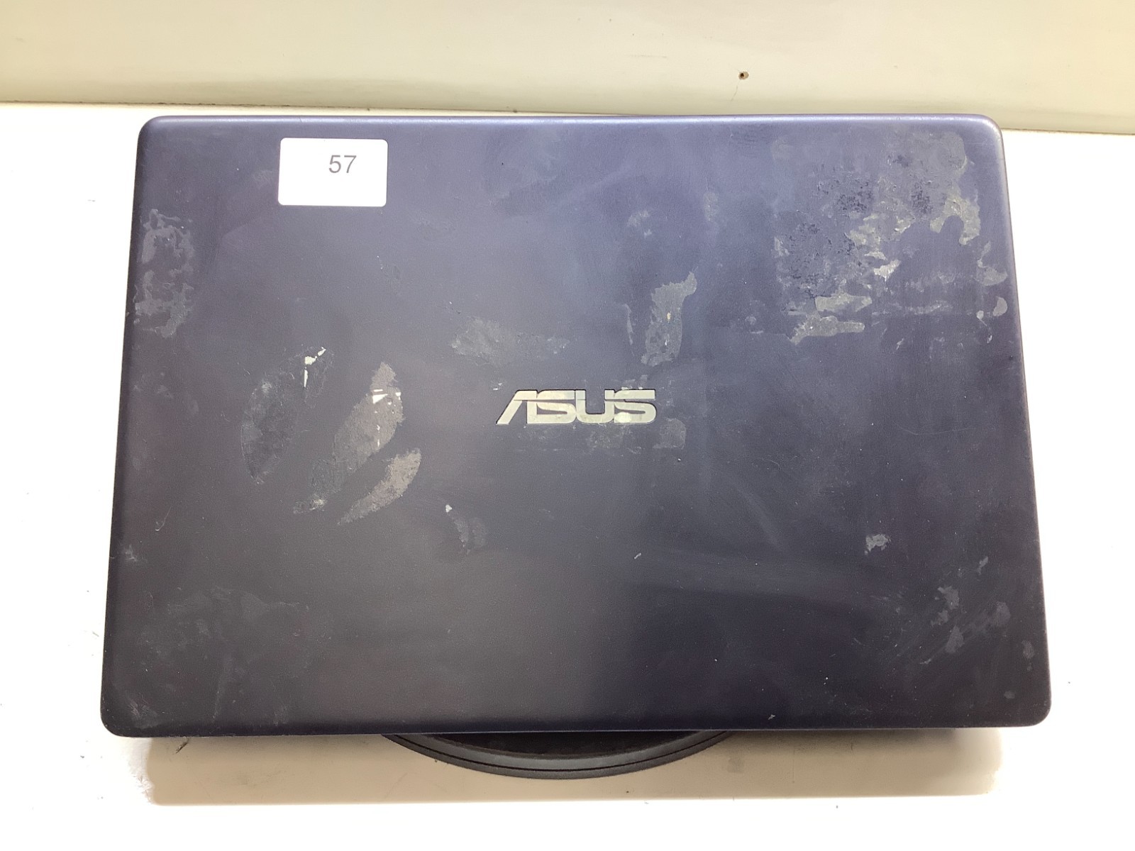 Asus Zenbook UX331F Intel Core i7-8565u 1.8GHz 8GB NO HDD
