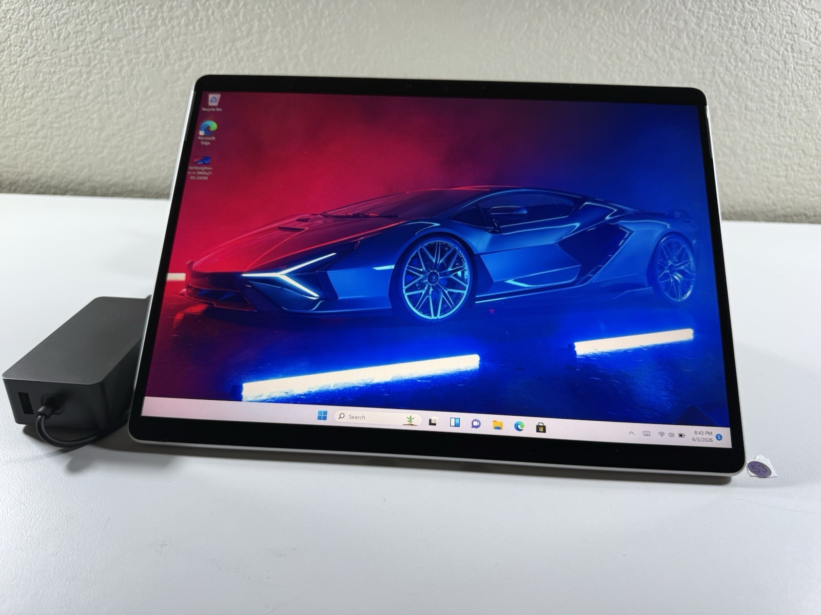 Microsoft Surface Pro 8 (1982) i5-1145G7 – 16GB RAM – 256GB 120Hz – Win 11 Pro