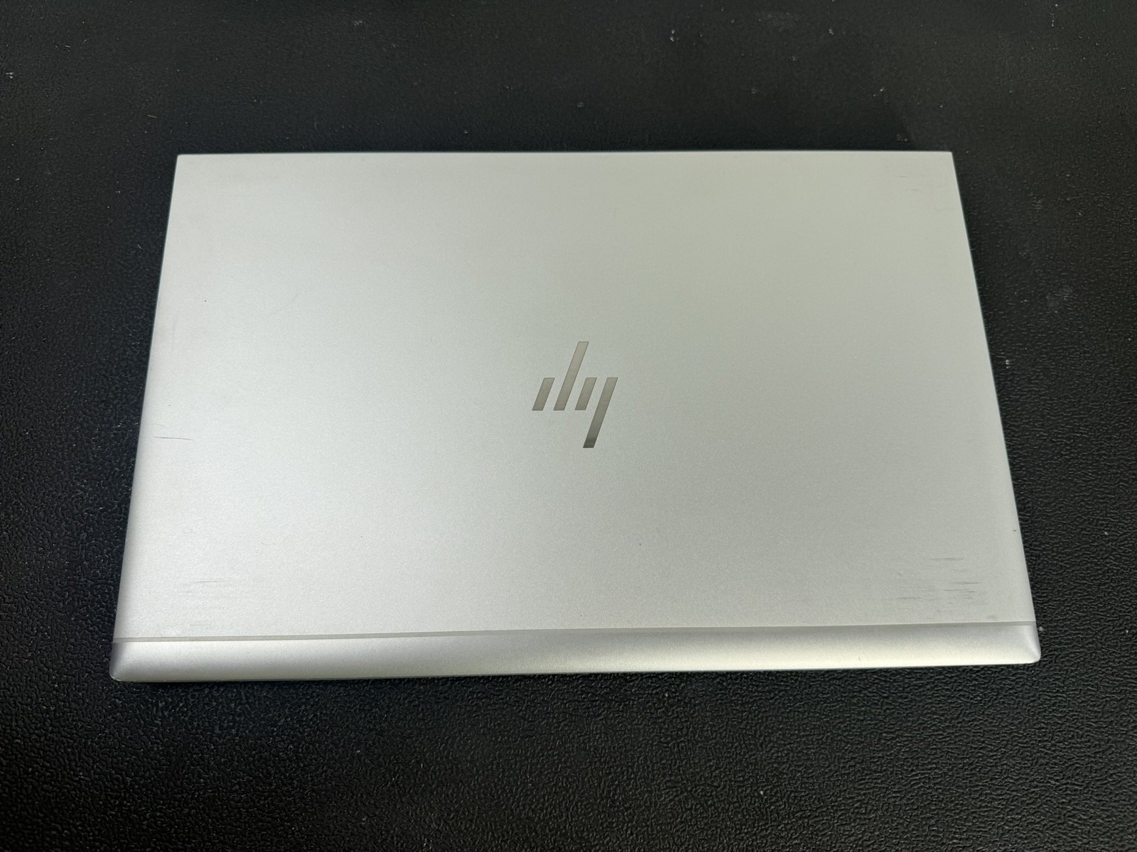 HP EliteBook 850 G8 i7-1165G7 2.8GHz 4GB DDR4 NO SSD NO BATTERY – READ