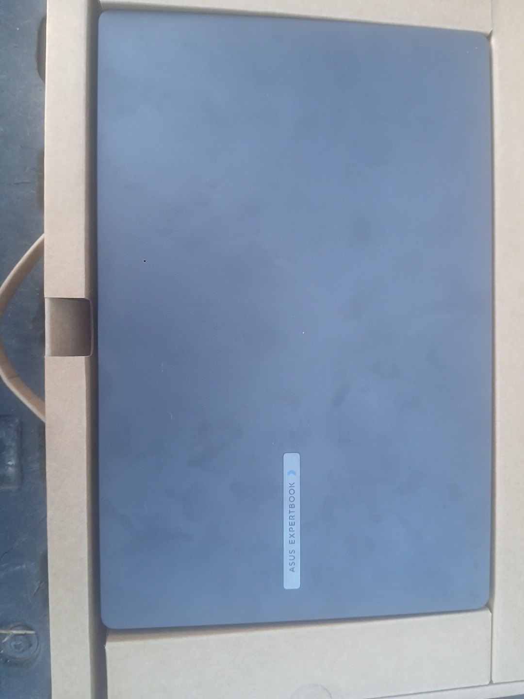 ASUS Expertbook Laptop Model # 51403CTA