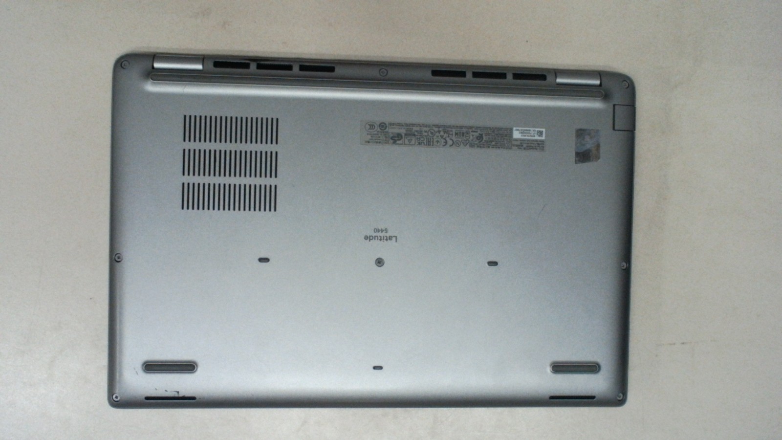 Dell Latitude 5440 14″ Laptop (HDD 256GB NVMe, 216GB RAM) Core i5-1335U