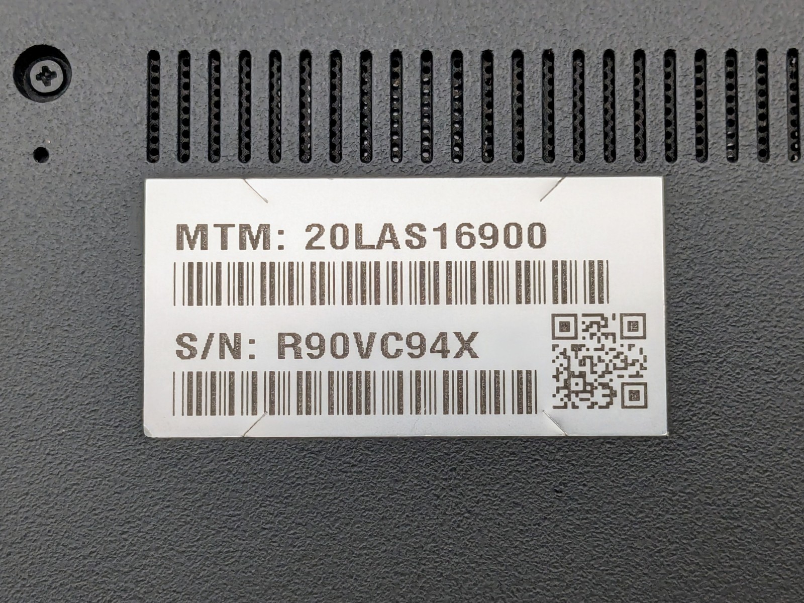 Lenovo ThinkPad T580 (20LA) 15″ Intel I5-8250U Motherboard Palmrest *READ*
