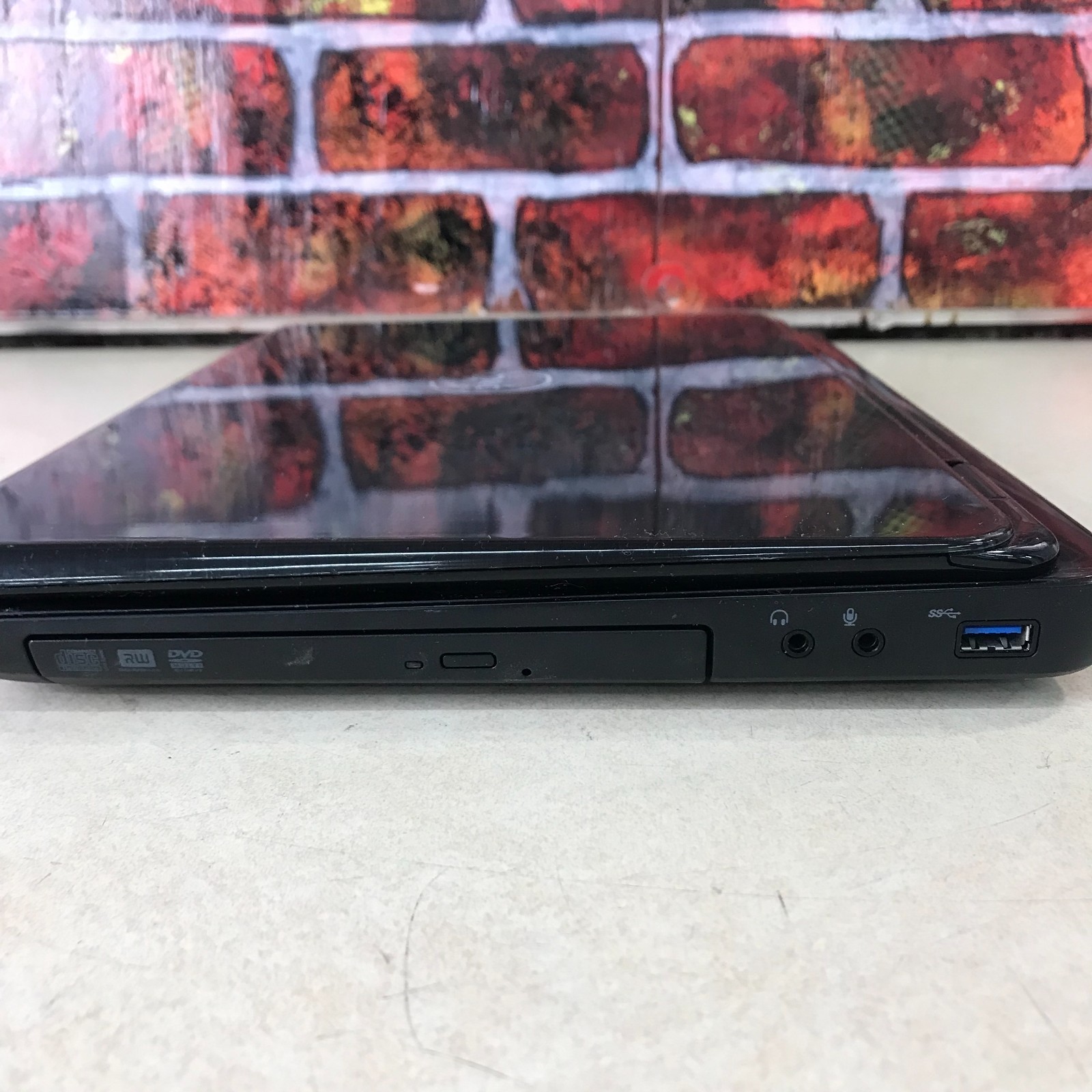 Dell Inspiron N4110 Retro Gaming Laptop i3-2330M 2.20GHz 4GB RAM (Windows 7 Pro)