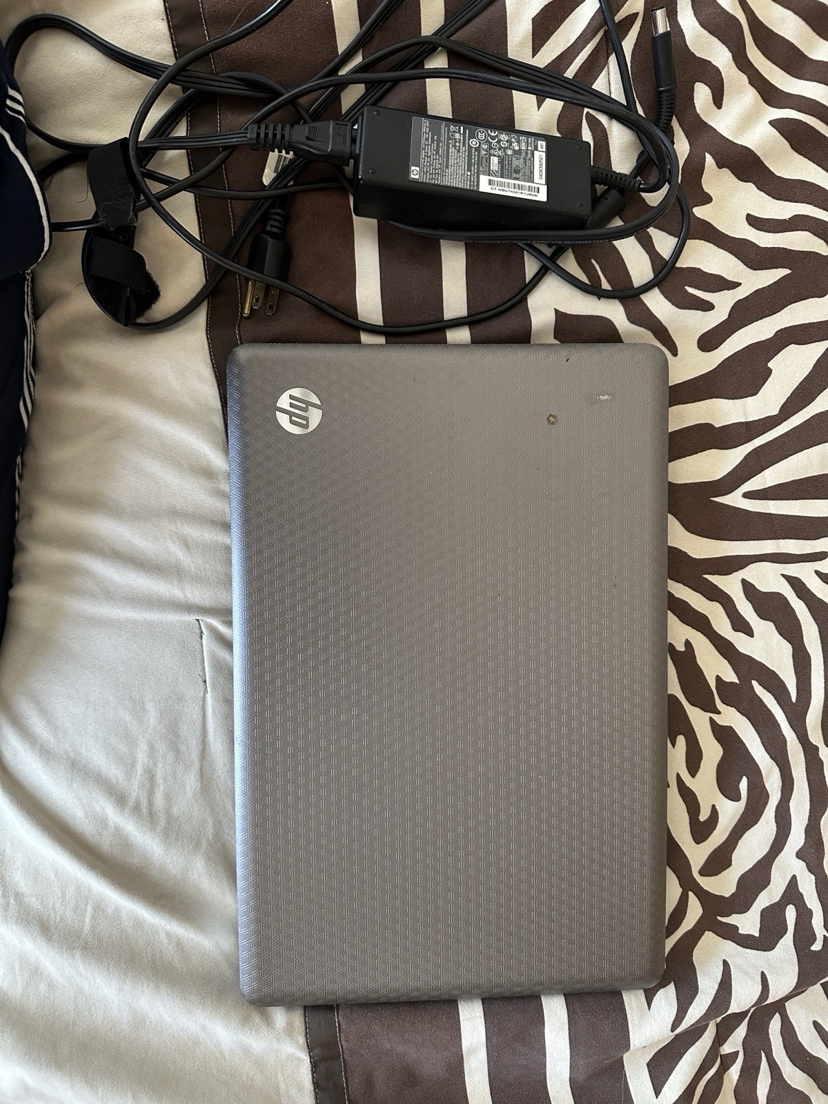 HP Laptop Notebook 15.6″ Intel i3 2.13ghz. 4 Gb Ram. Windows 10 Home.