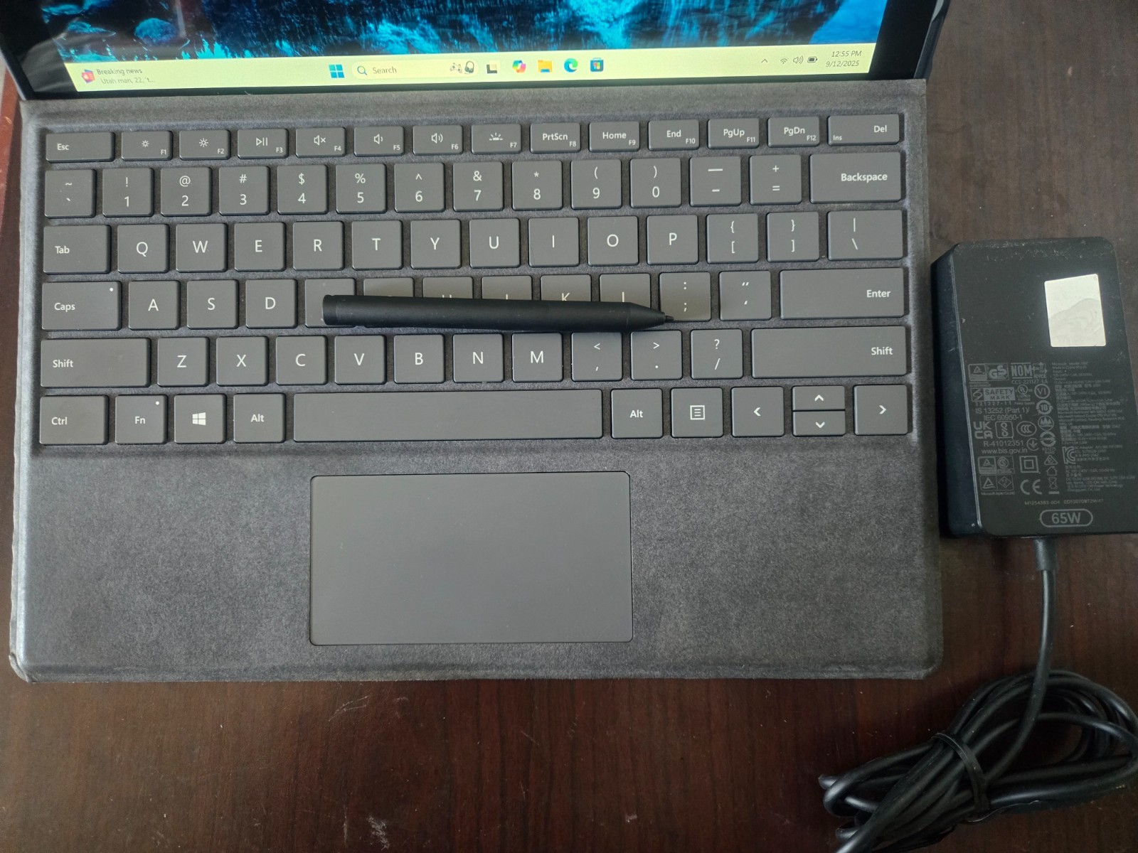 Microsoft Surface Pro 7+ 1961 16Gb 256Gb LTE***Great